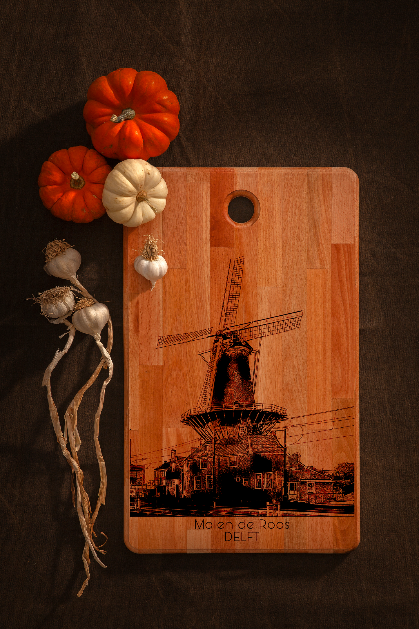Delft, Molen de Roos, cutting board, main front