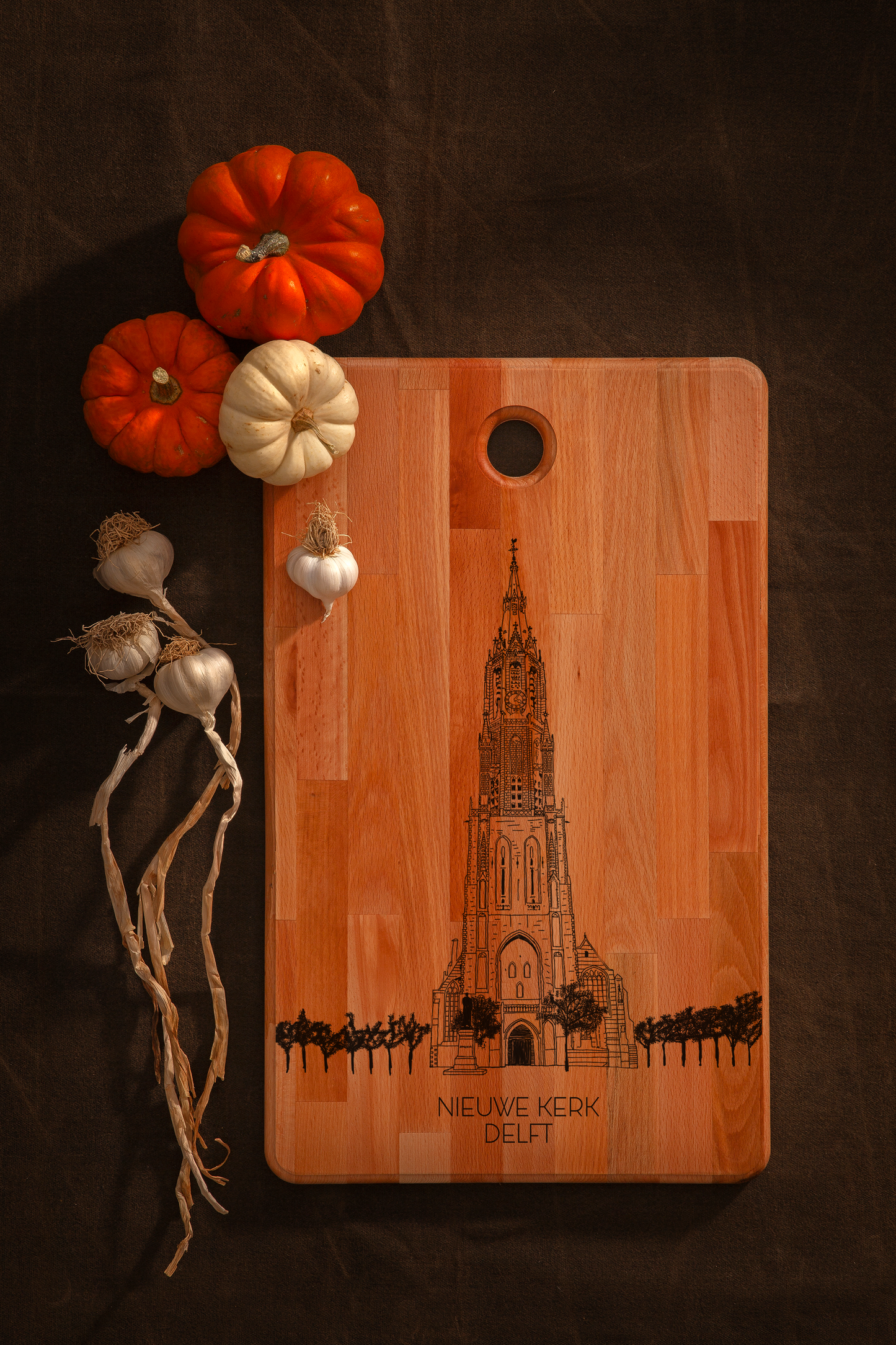 DELFT NIEUWE KERK CUTTING BOARD