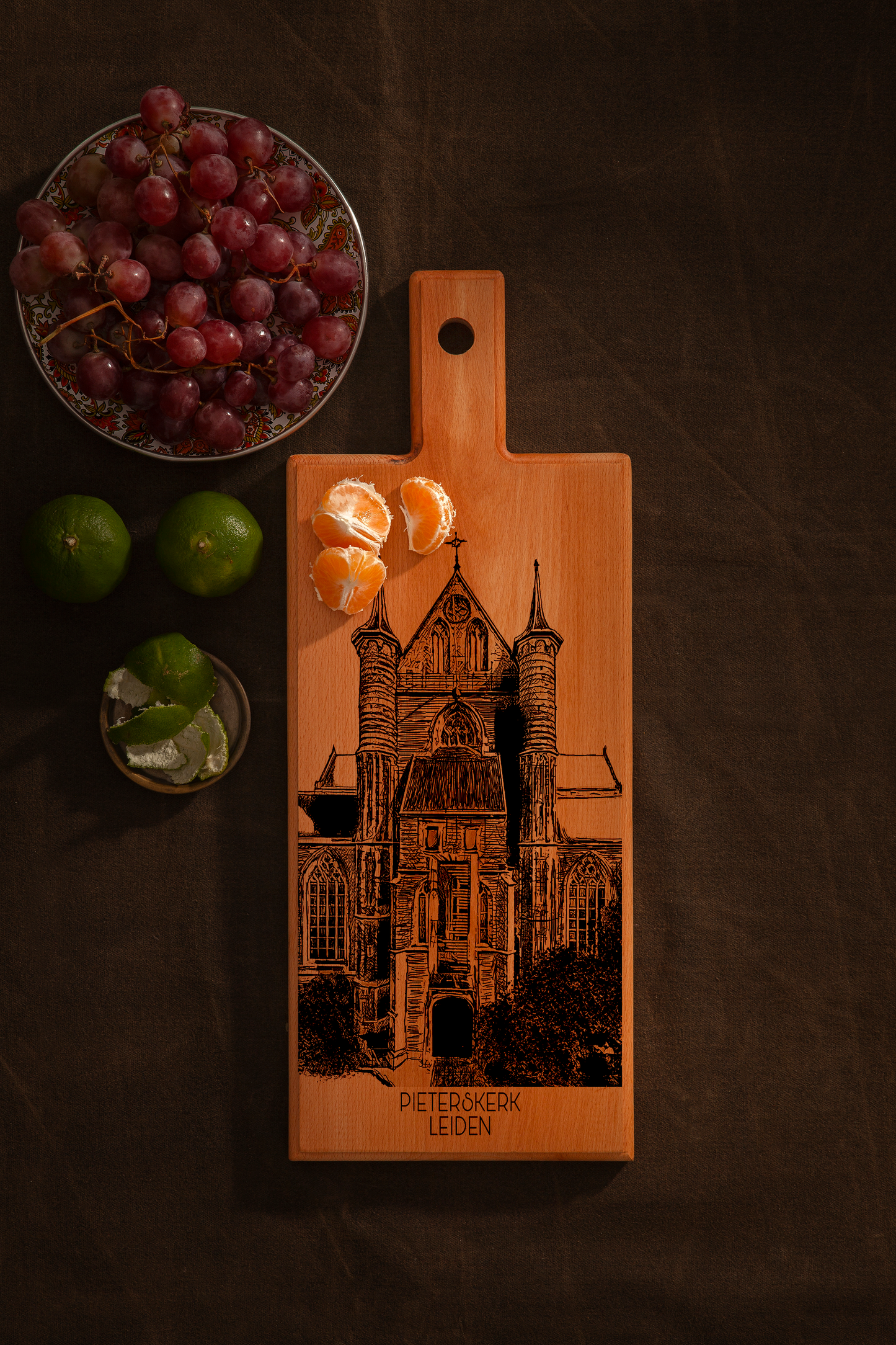 LEIDEN PIETERSKERK MEDIUM SERVING BOARD