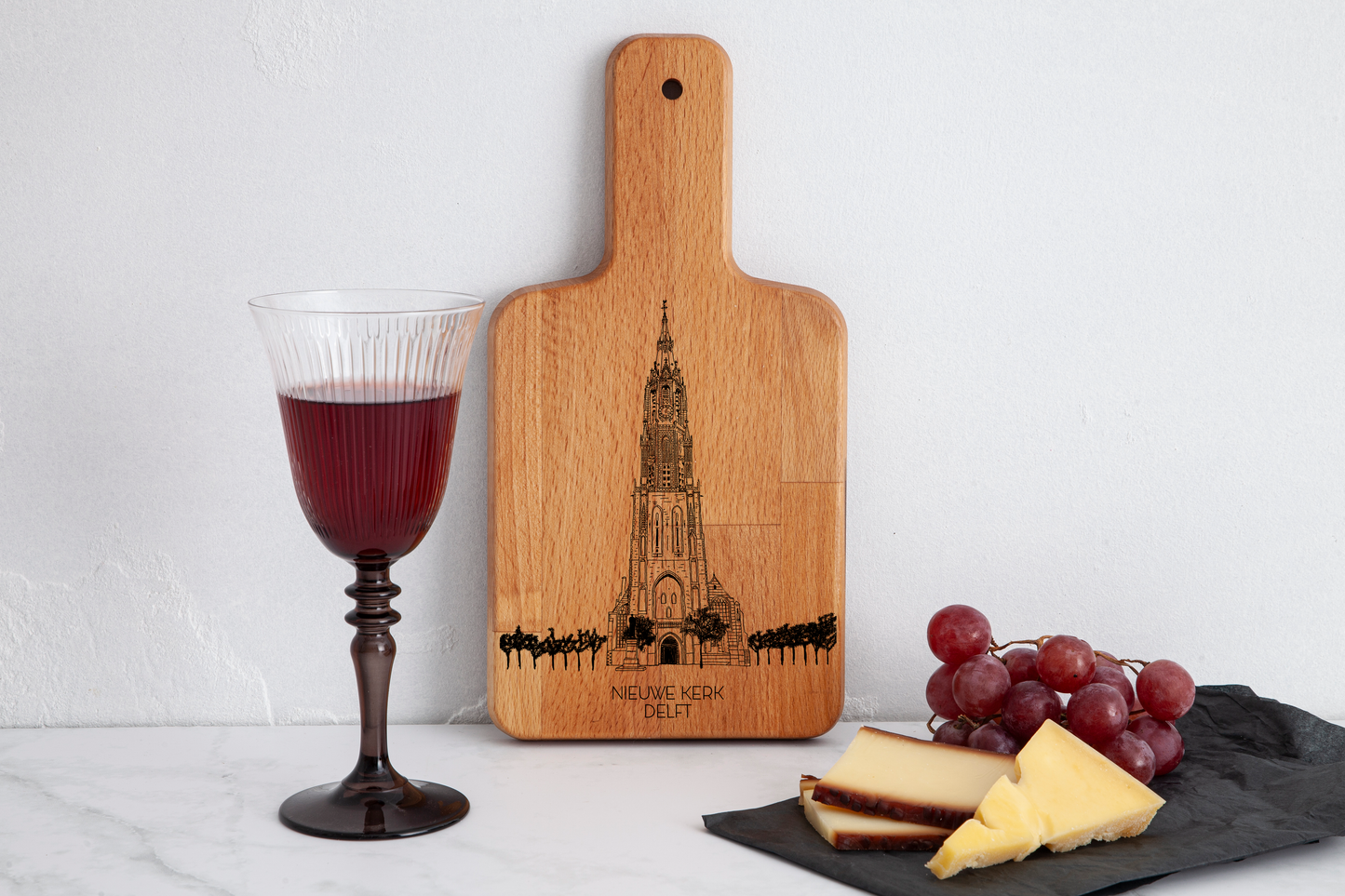 DELFT NIUEWE KERK CHEESE BOARD