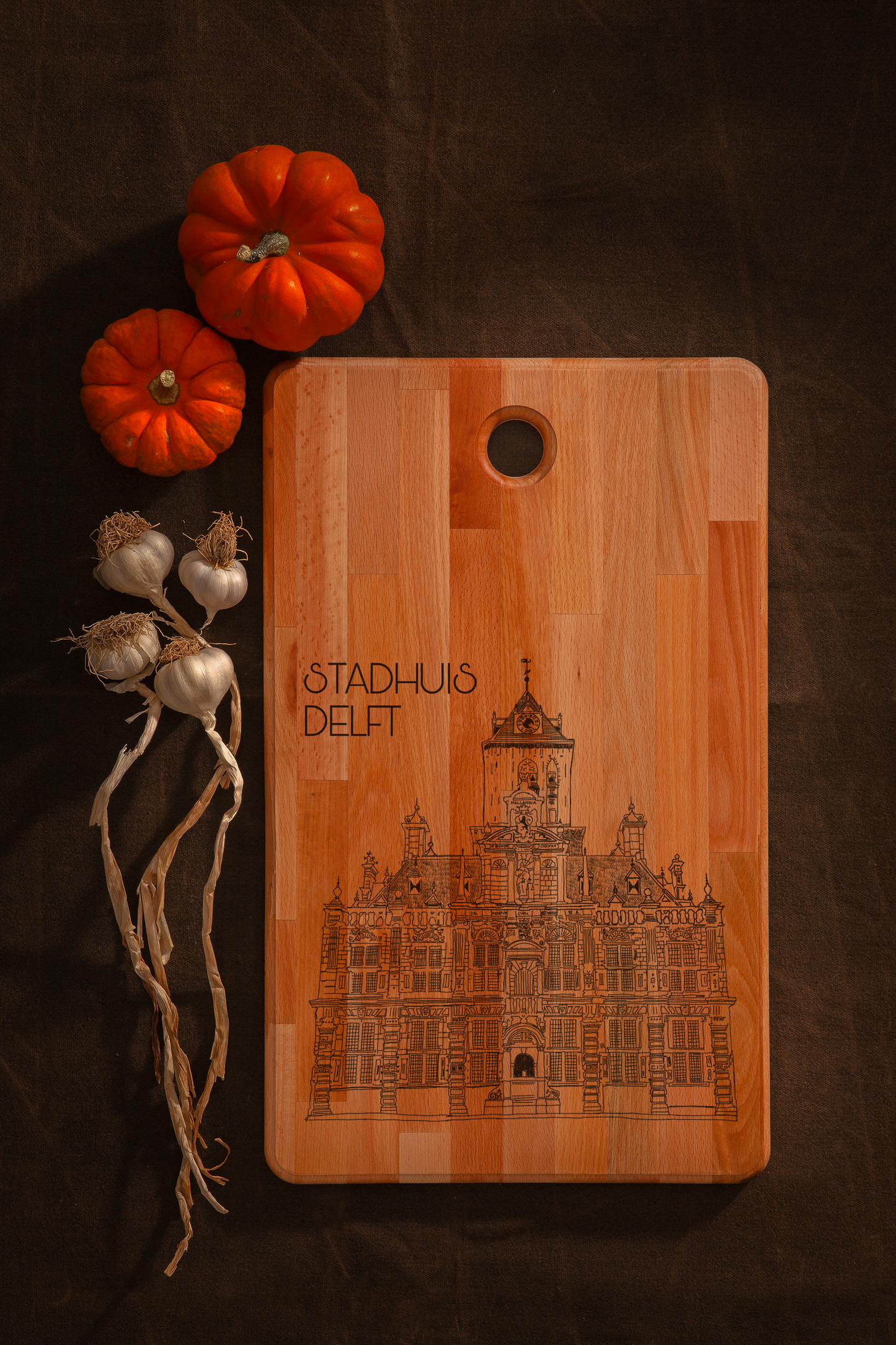 DELFT STADHUIS CUTTING BOARD