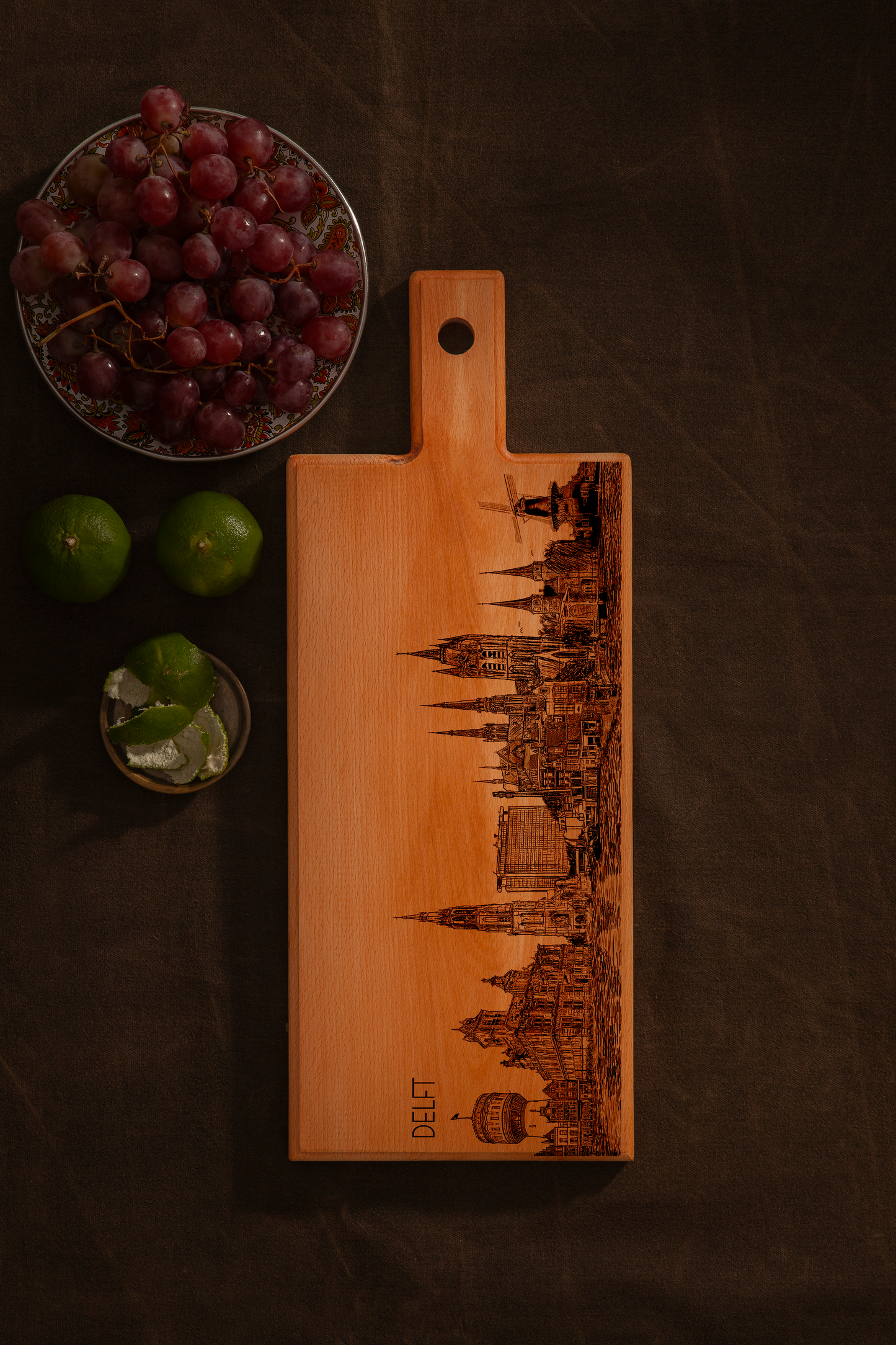 DELFT SKYLINE MEDIUM SERVING BOARD