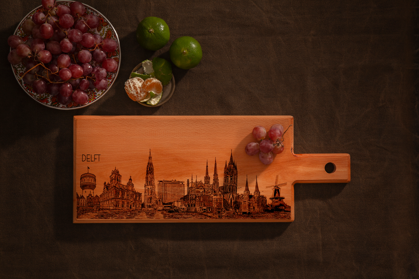 DELFT SKYLINE MEDIUM SERVING BOARD