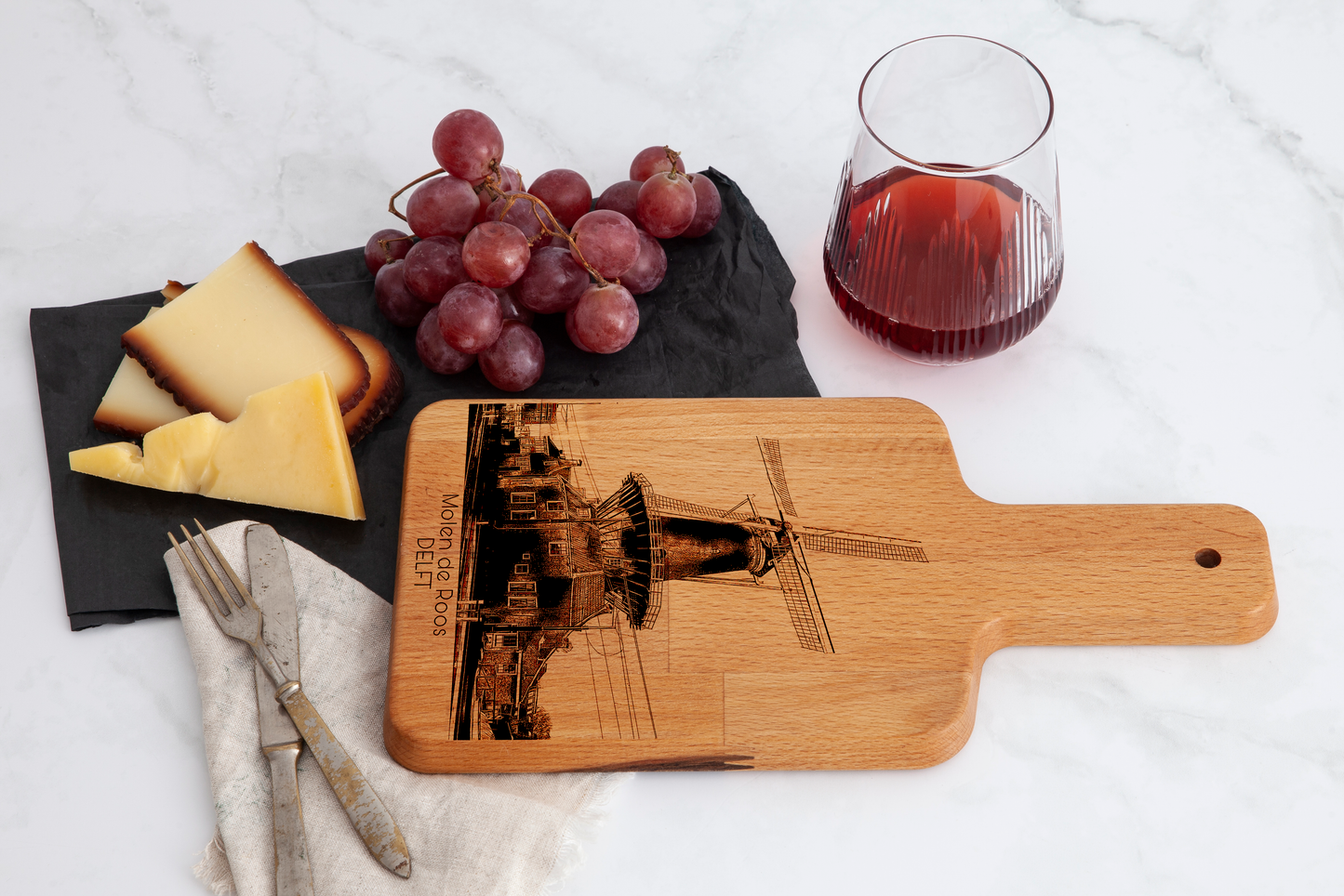 Delft, Molen de Roos, cheese board, service