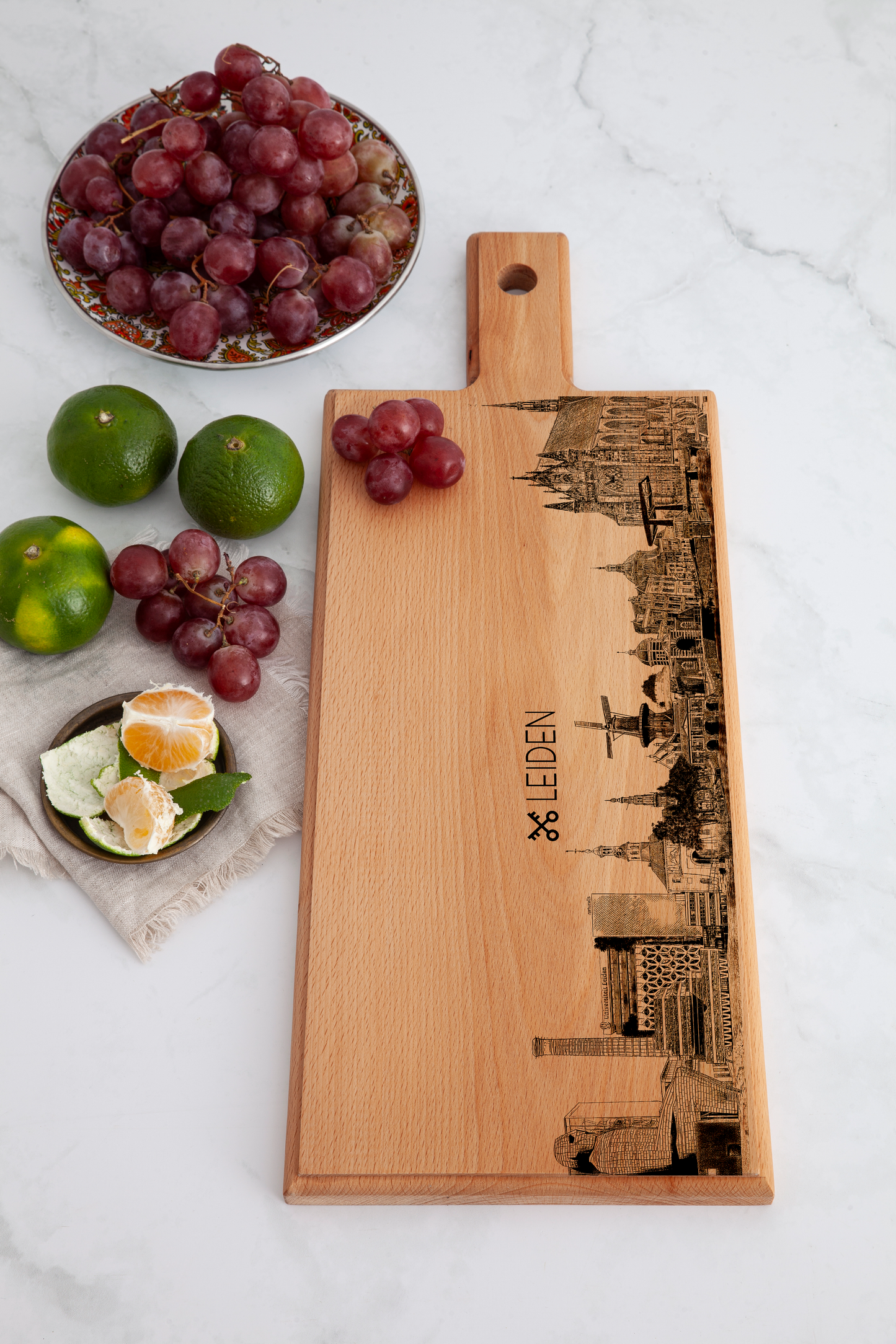 LEIDEN SKYLINE MEDIUM SERVING BOARD