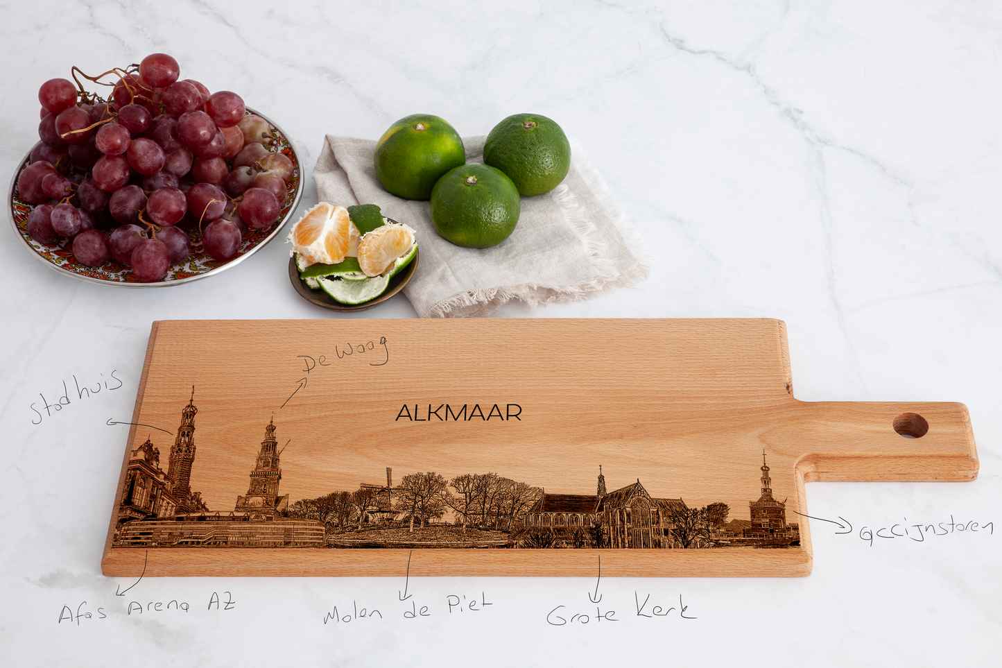 Handgemaakte Alkmaar Skyline Gegraveerde Serveerplank - Beukenhout