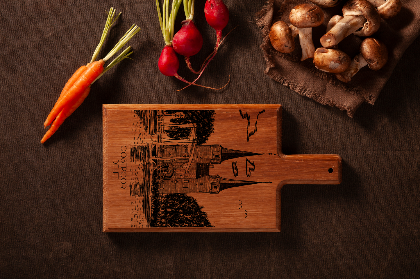 DELFT OOSTPOORT HANDMADE ENGRAVED CHEESE BOARD