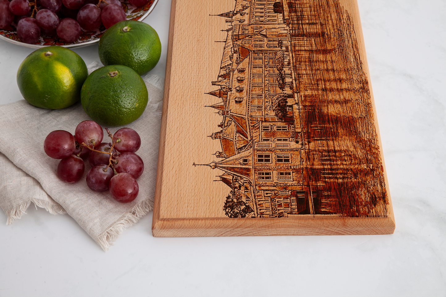Den Haag, Binnenhof, medium serving board, horizontal