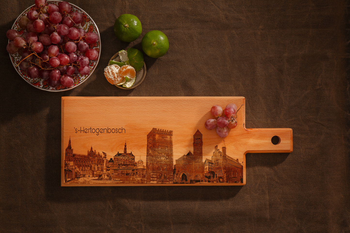 ’s-Hertogenbosch Skyline – Handmade Wooden Serving & Cheese Board (49 × 17 cm)