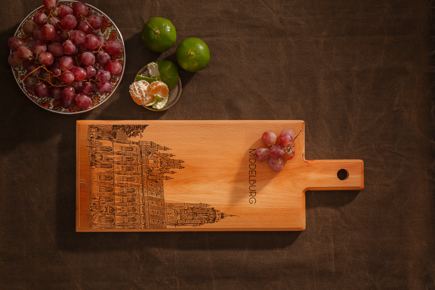 Middelburg Stadhuis Wooden Serving Board – 49 x 17 cm