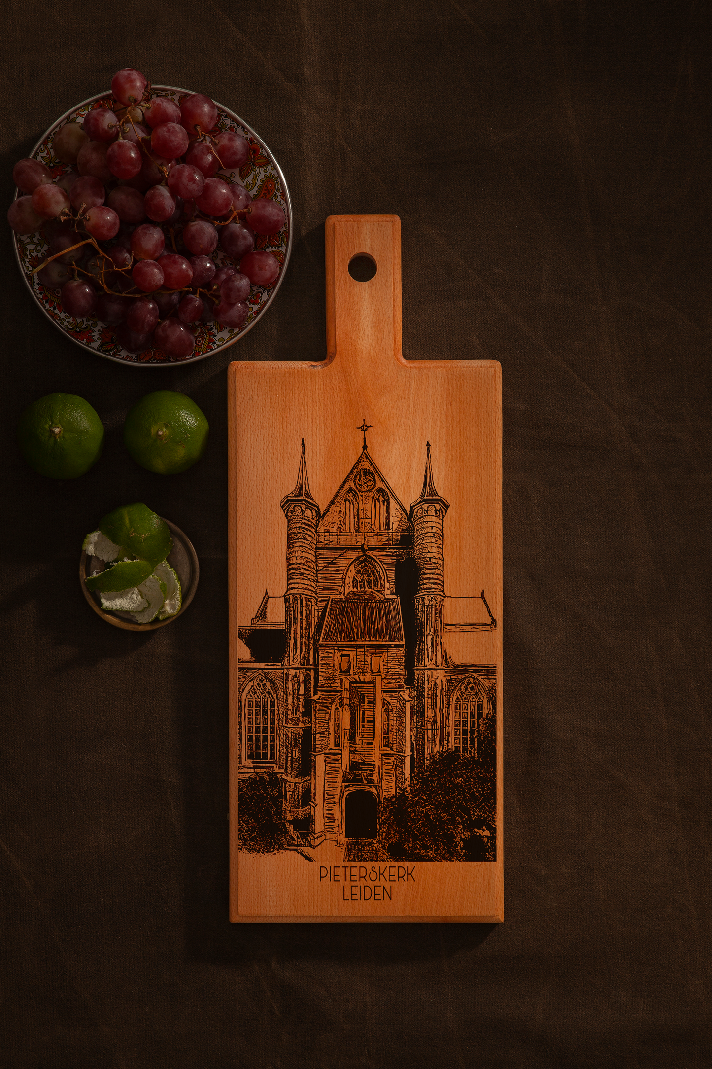LEIDEN PIETERSKERK MEDIUM SERVING BOARD