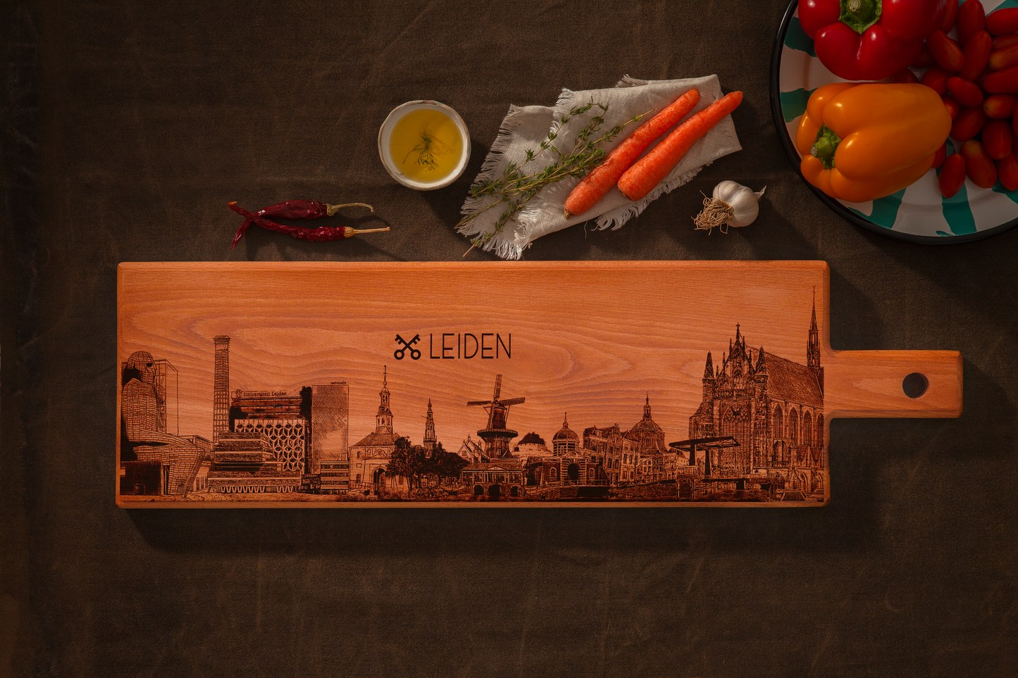 LEIDEN SKYLINE LONG SERVING BOARD