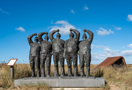 Katwijk De Maatjes: A Feast of Tradition, Art, and Herring