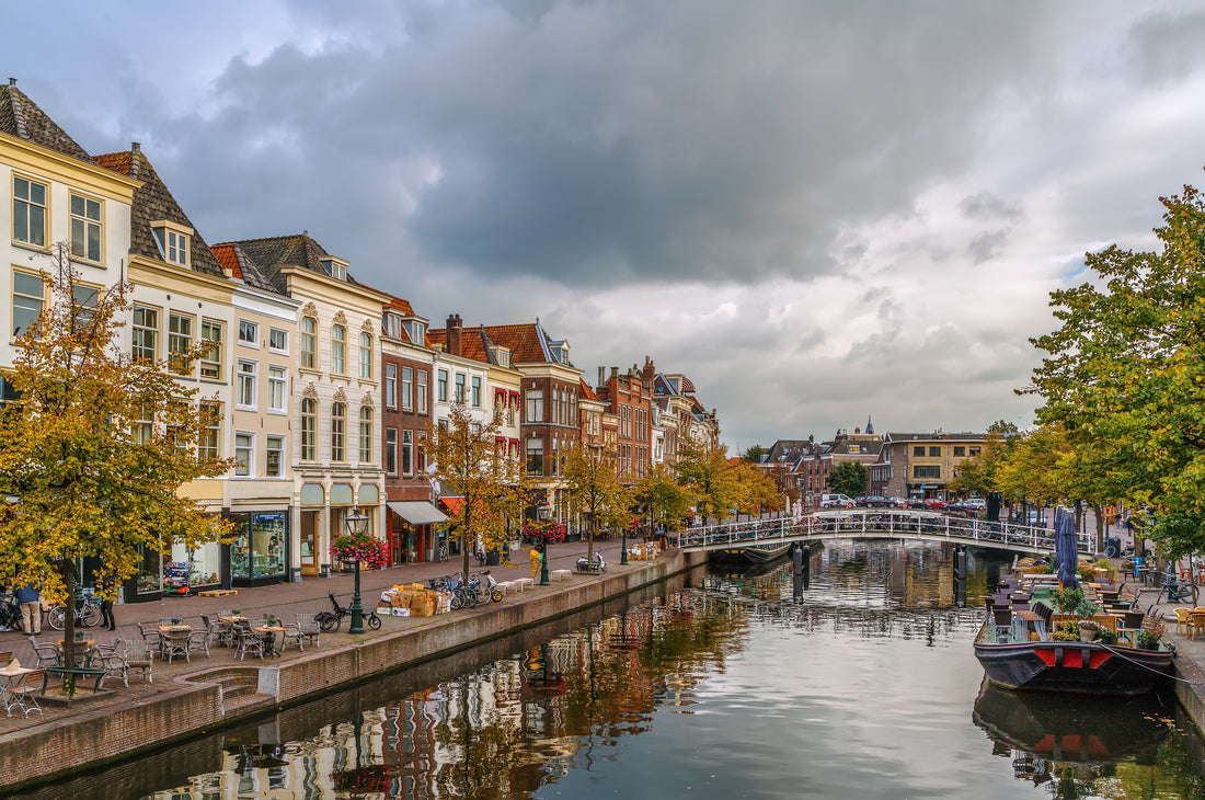 Leiden, Rhine River, blog