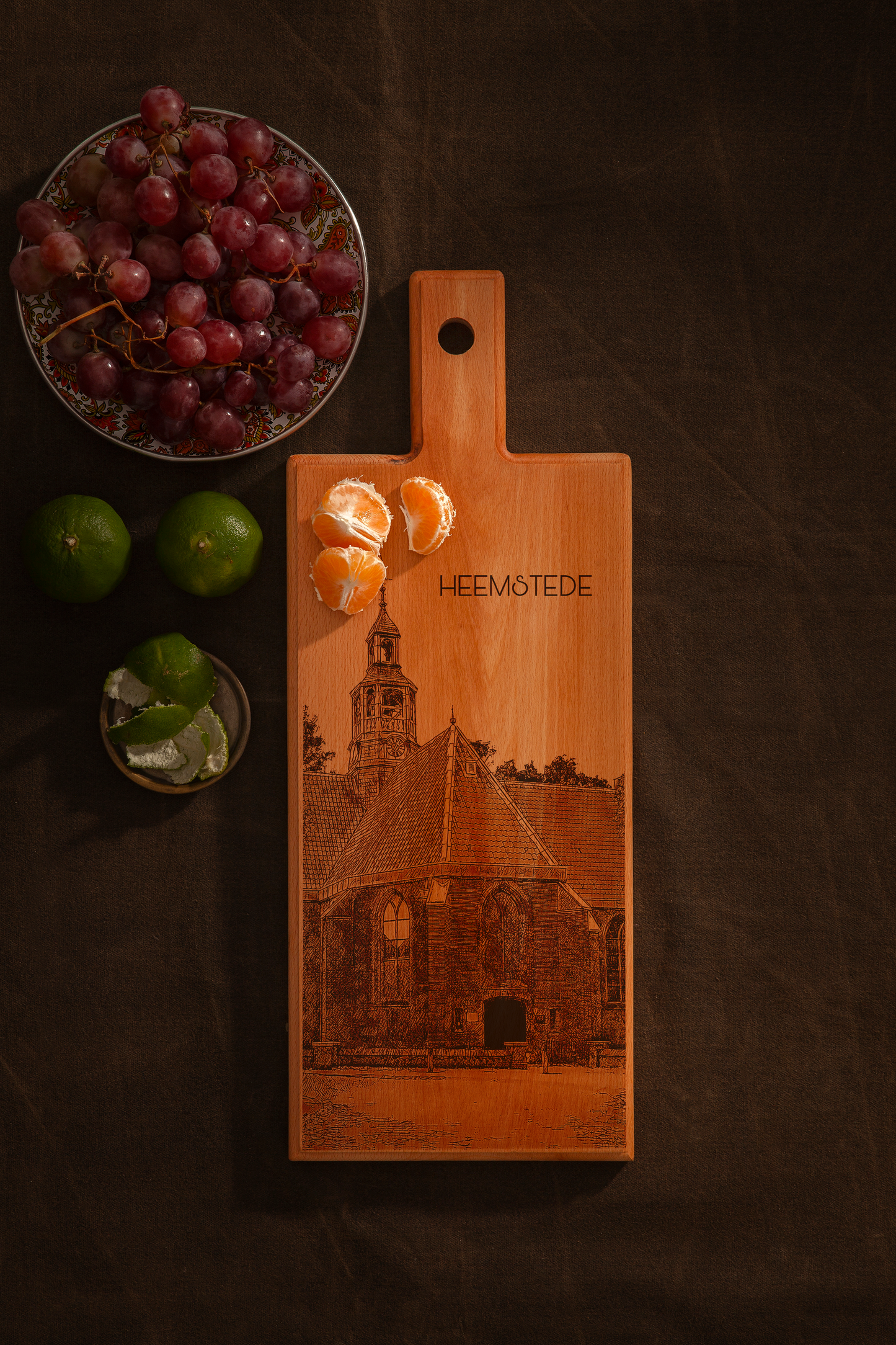 Heemstede Oude Kerk – Wooden Serving Board (49 × 17 cm)