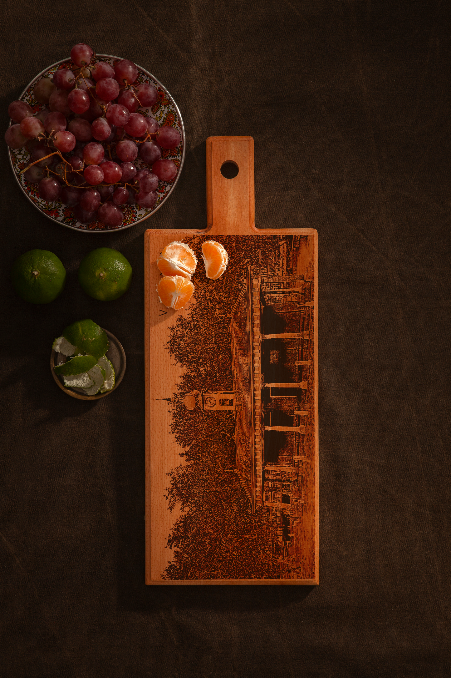 Vlaardingen Visbank houten serveerplank – 49 x 17 cm