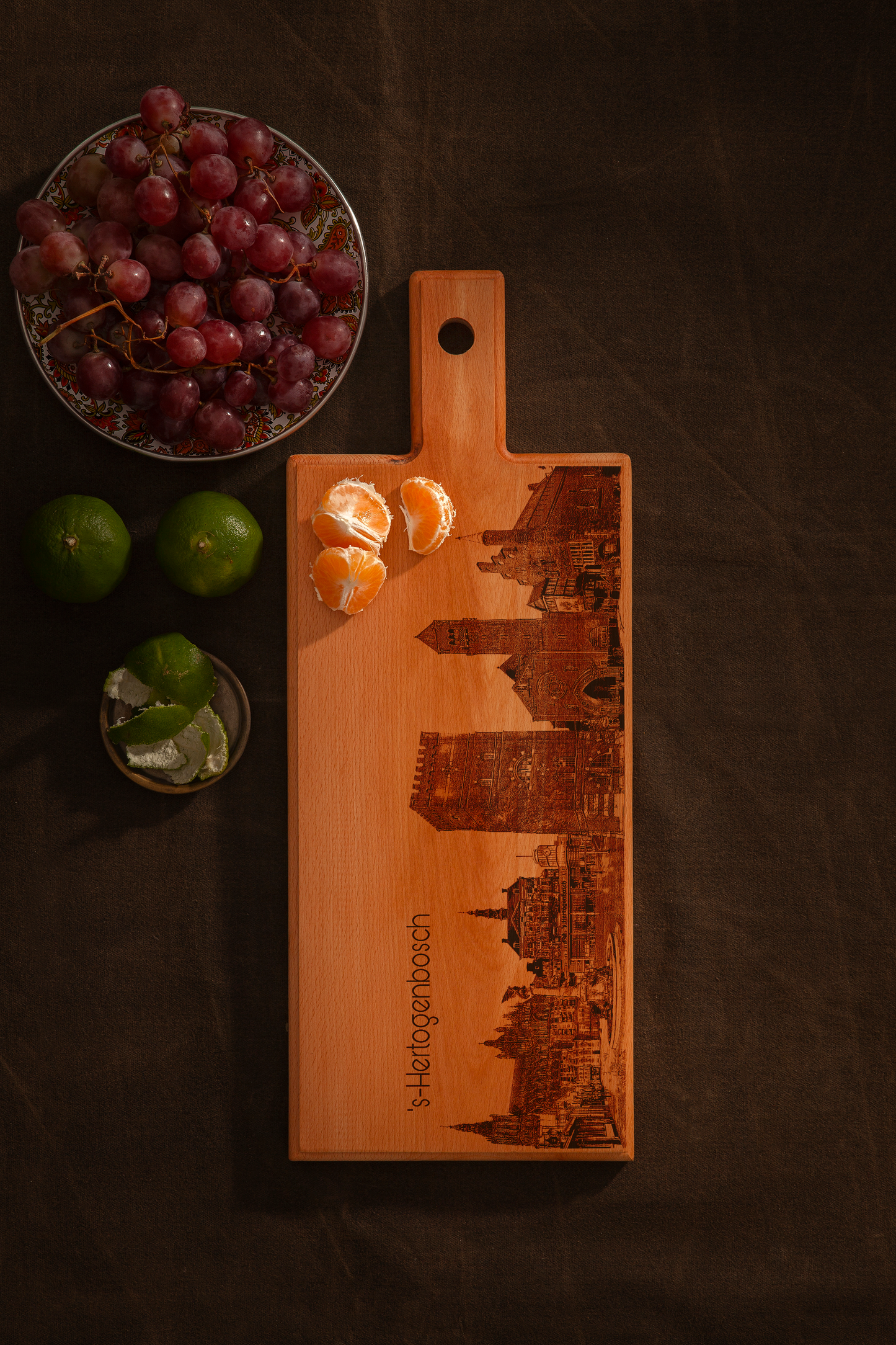 ’s-Hertogenbosch Skyline – Handmade Wooden Serving & Cheese Board (49 × 17 cm)