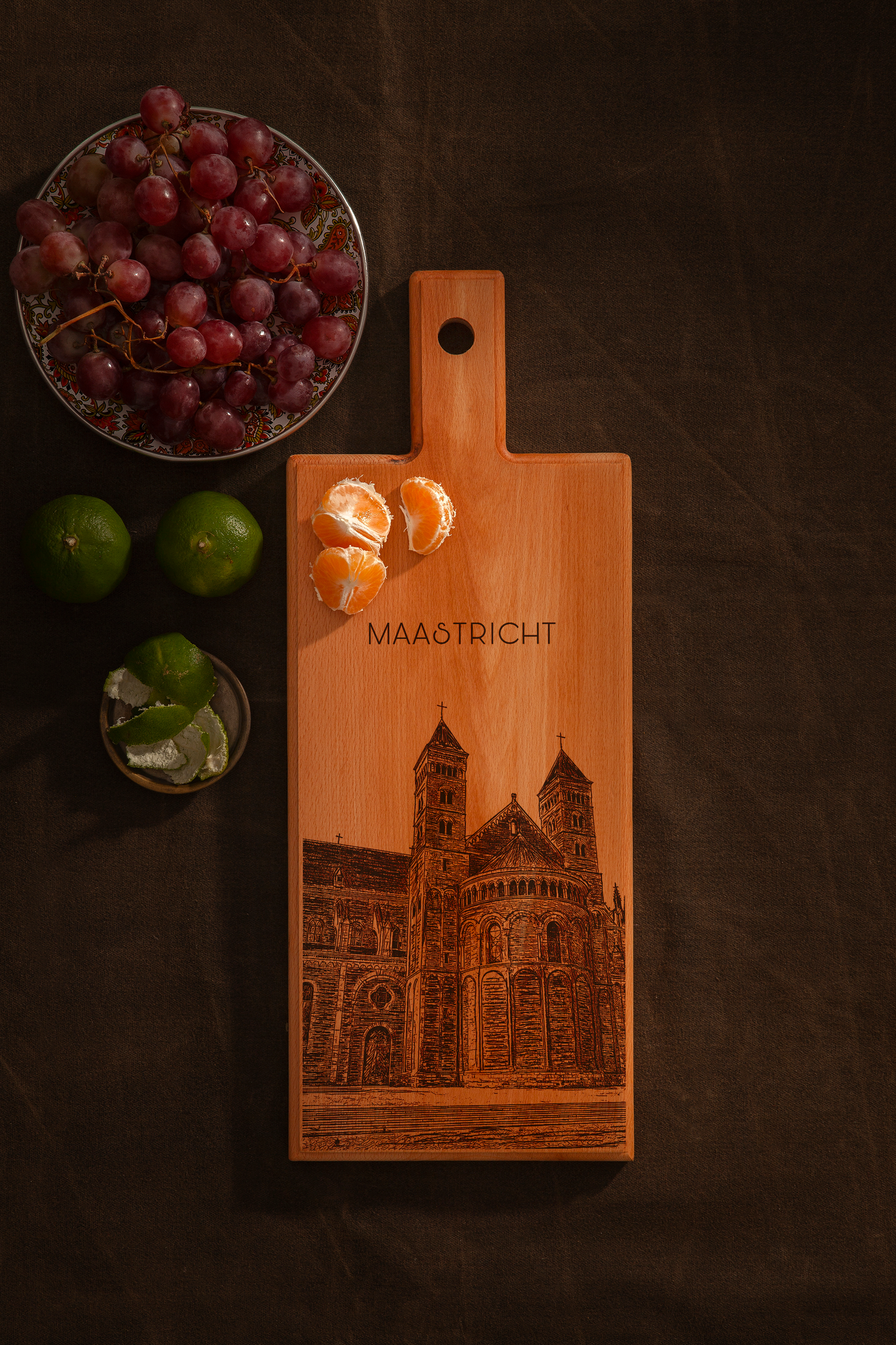 Maastricht St. Servaas Wooden Serving Board – 49 x 17 cm