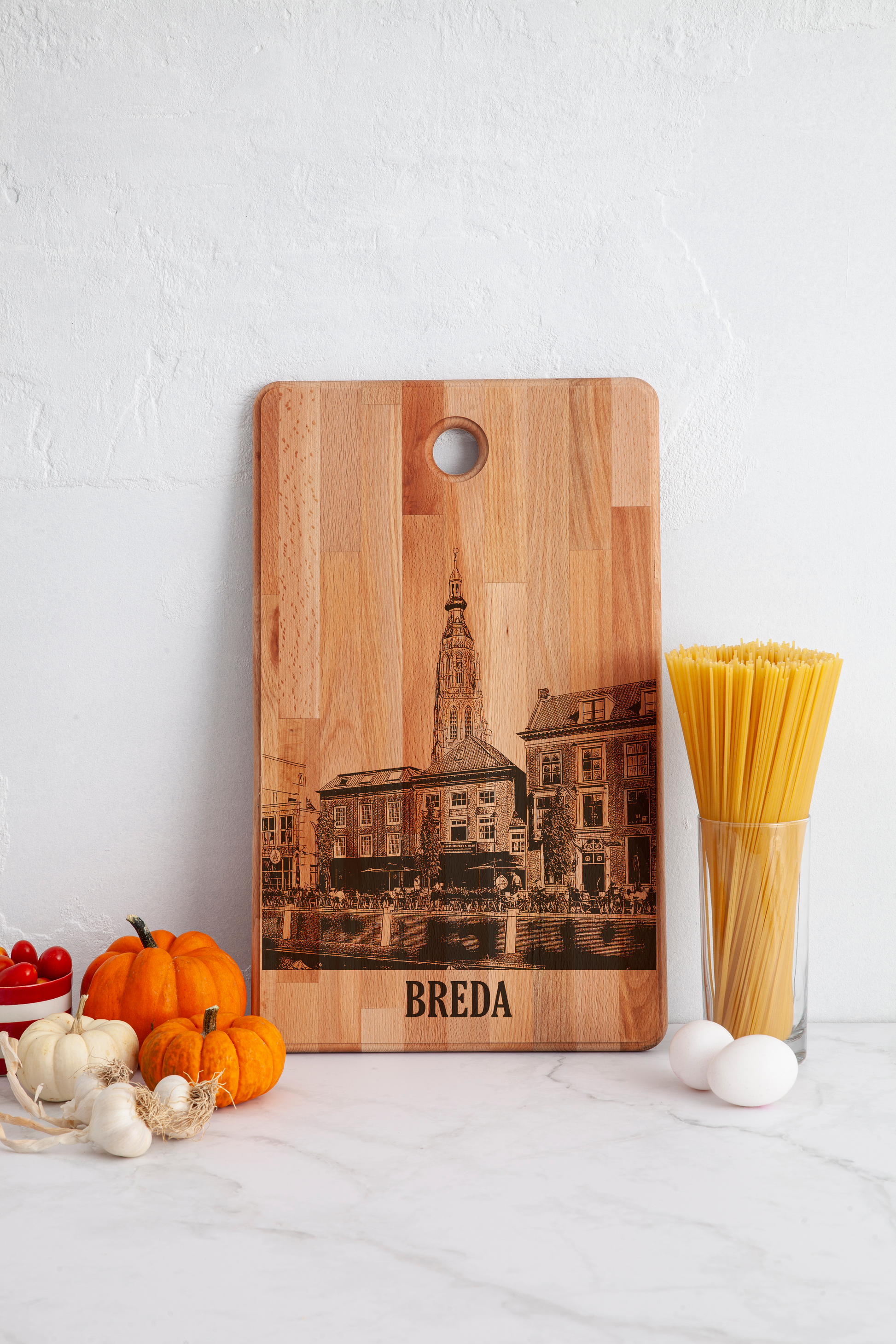 Breda, Grote Kerk, cutting board, in kitchen