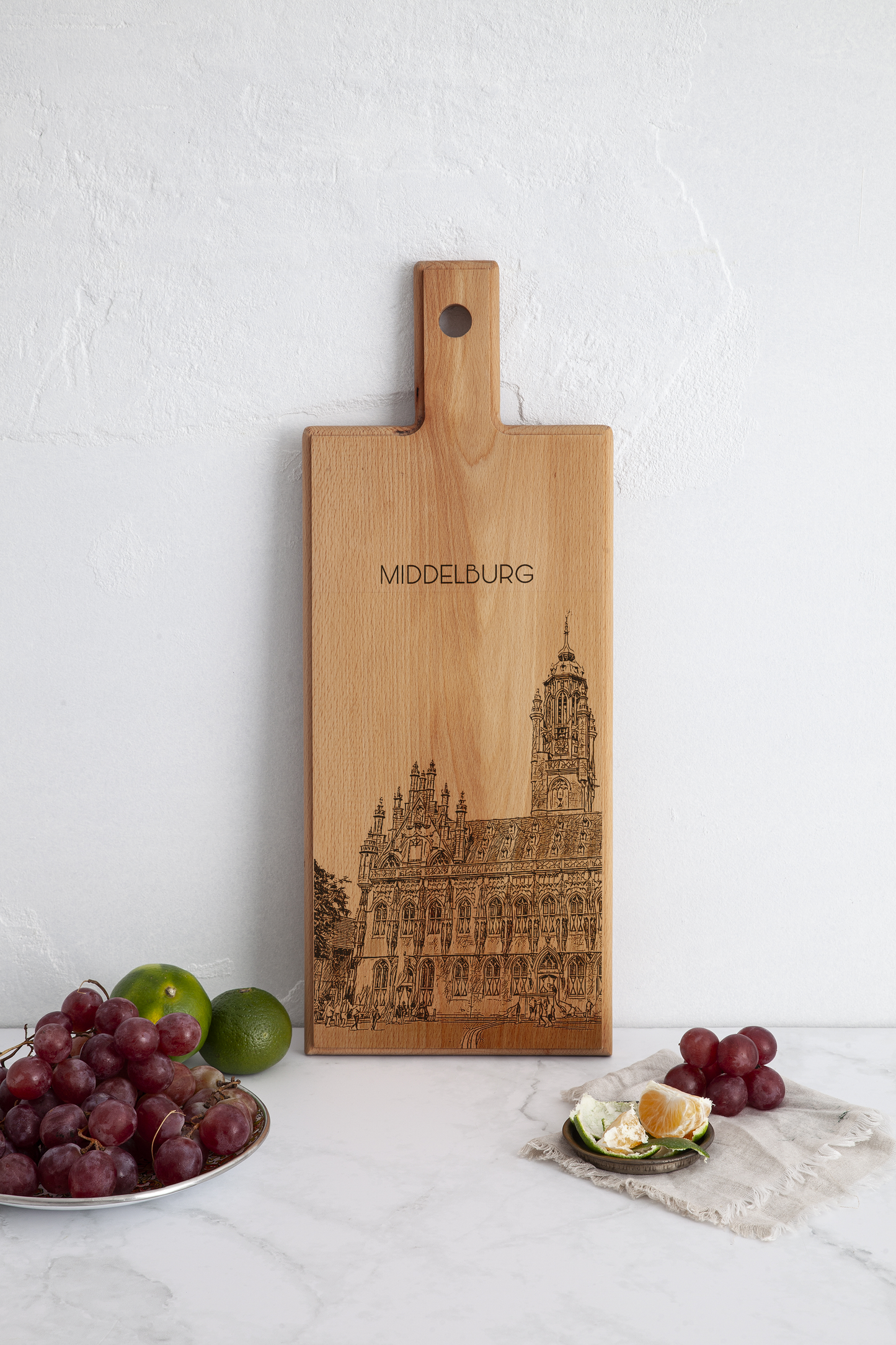 Middelburg Stadhuis Wooden Serving Board – 49 x 17 cm