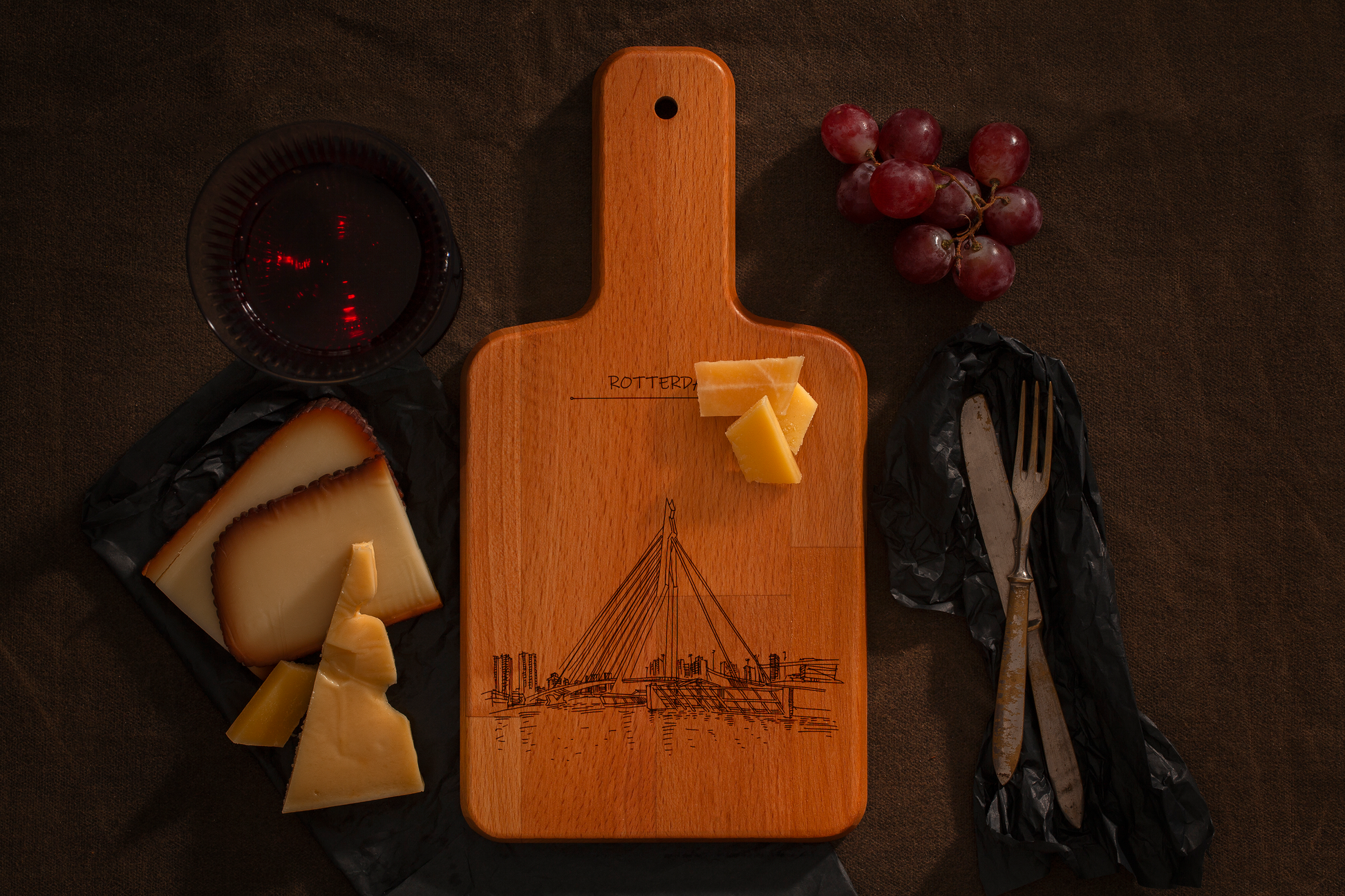 Rotterdam, Erasmusbrug, cheese board, with cheese