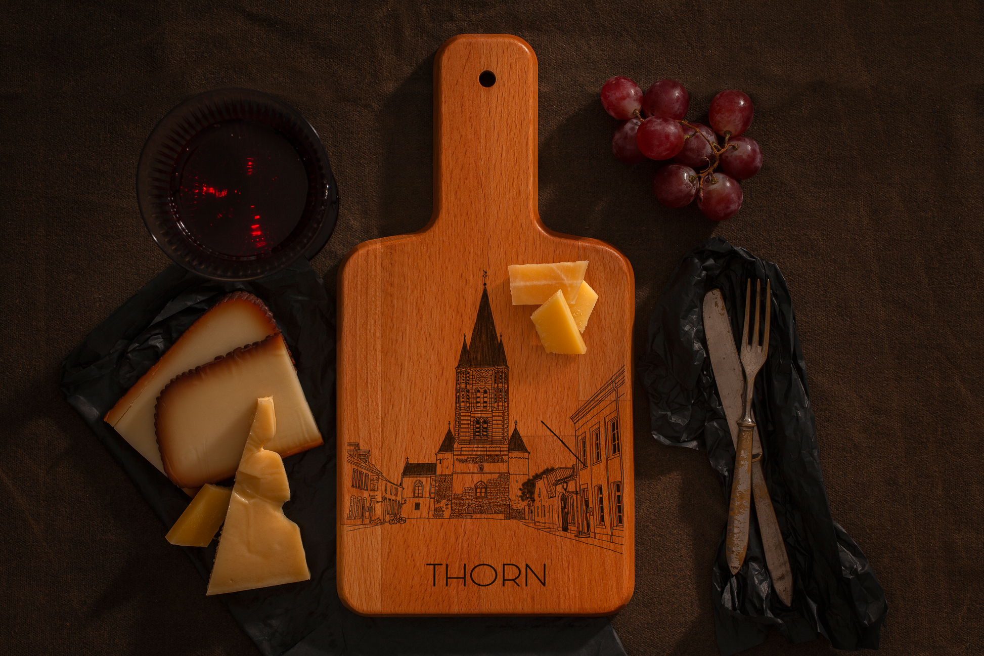 Thorn, Abdij Kerk, cheese board, with cheese