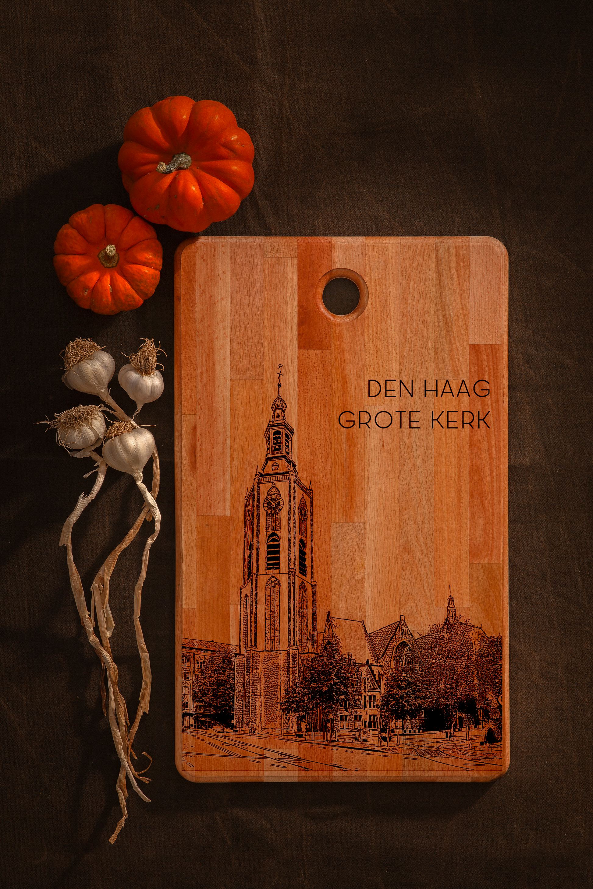 Den Haag, Grote Kerk, cutting board, slicing