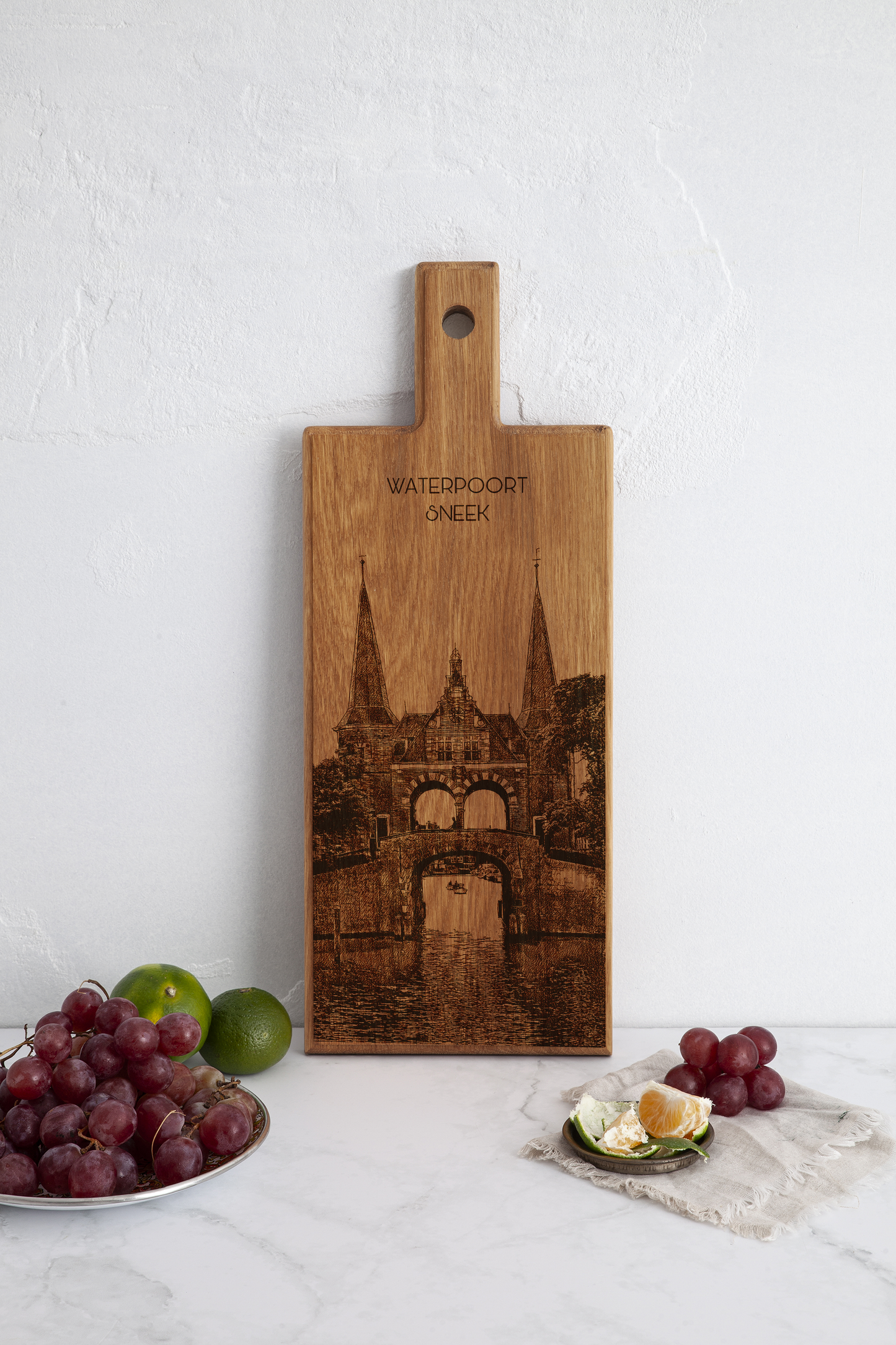 Sneek Waterpoort houten serveerplank – 49 x 17 cm