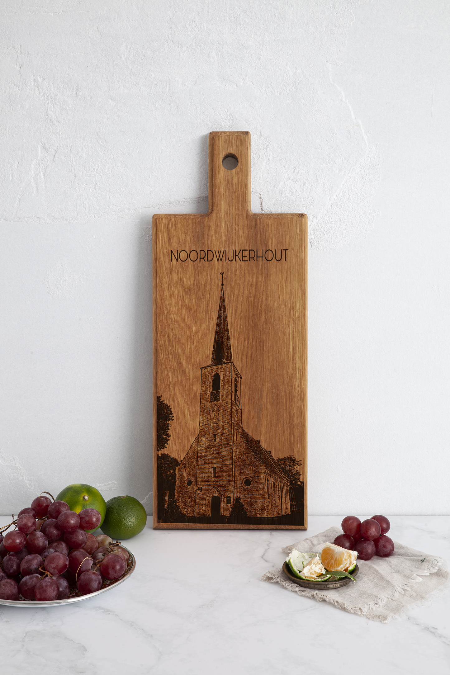 Noordwijkerhout Witte Kerk Wooden Serving Board – 49 x 17 cm