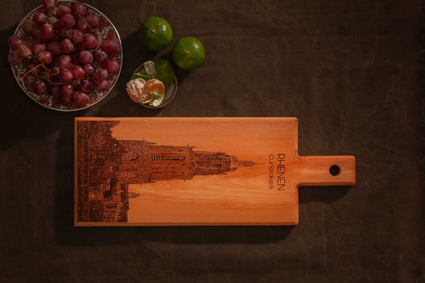 Rhenen – Cunerakerk Wooden Serving Board Souvenir (49 × 17 cm)