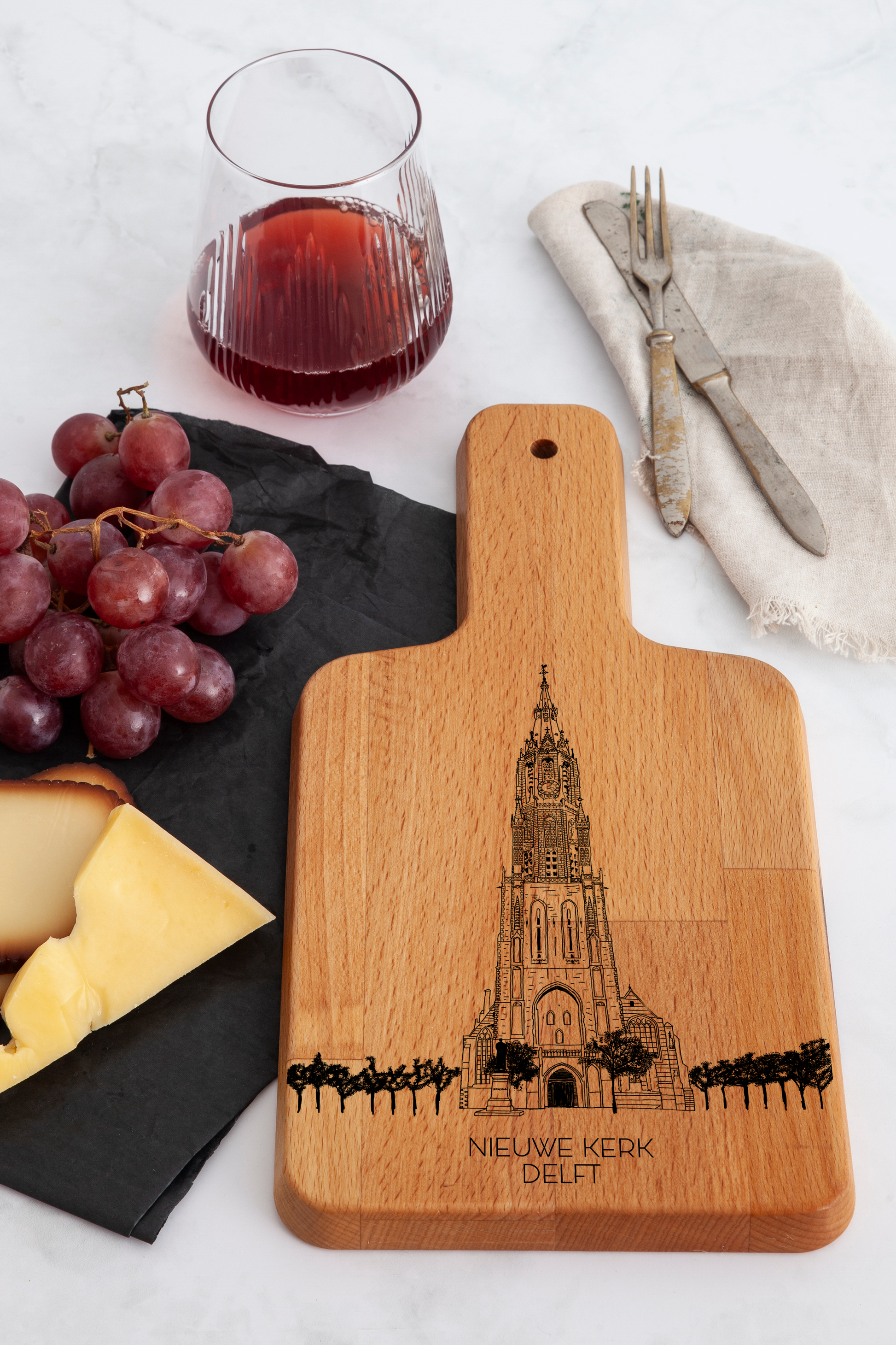 Delft, Nieuwe Kerk, cheese board, on countertop