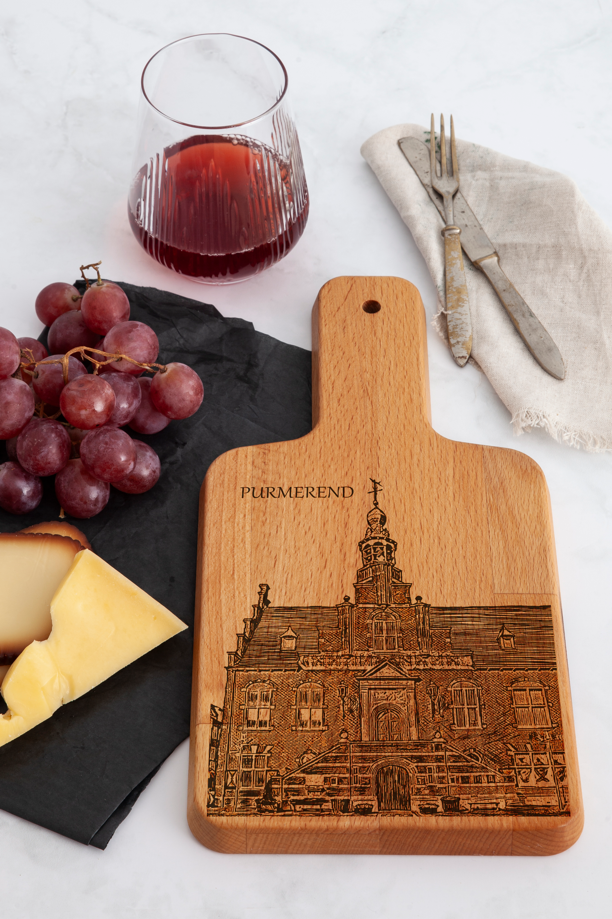 Purmerend, Stadhuis, cheese board, on countertop