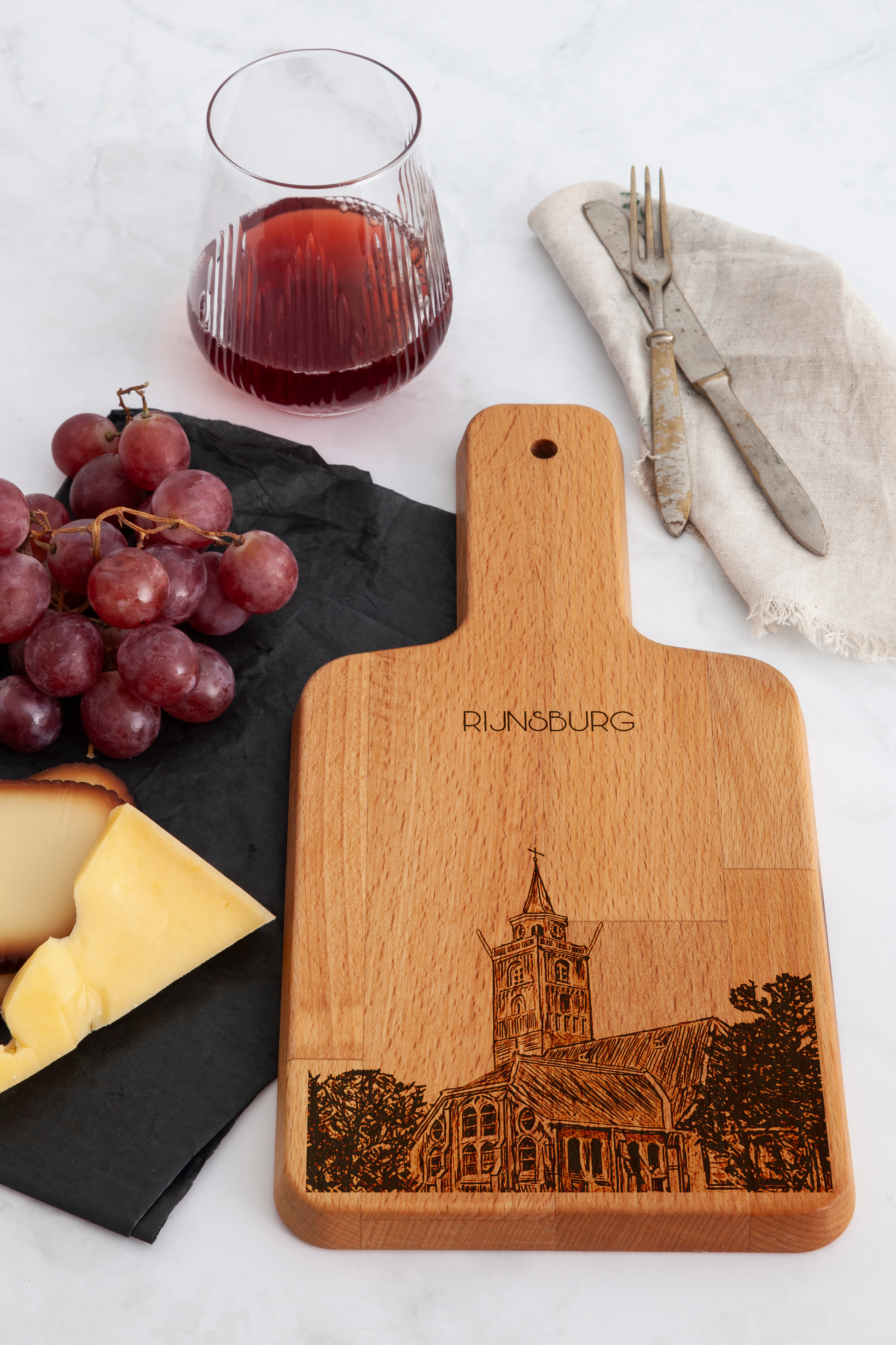 Rijnsburg, Grote Kerk, cheese board, on countertop