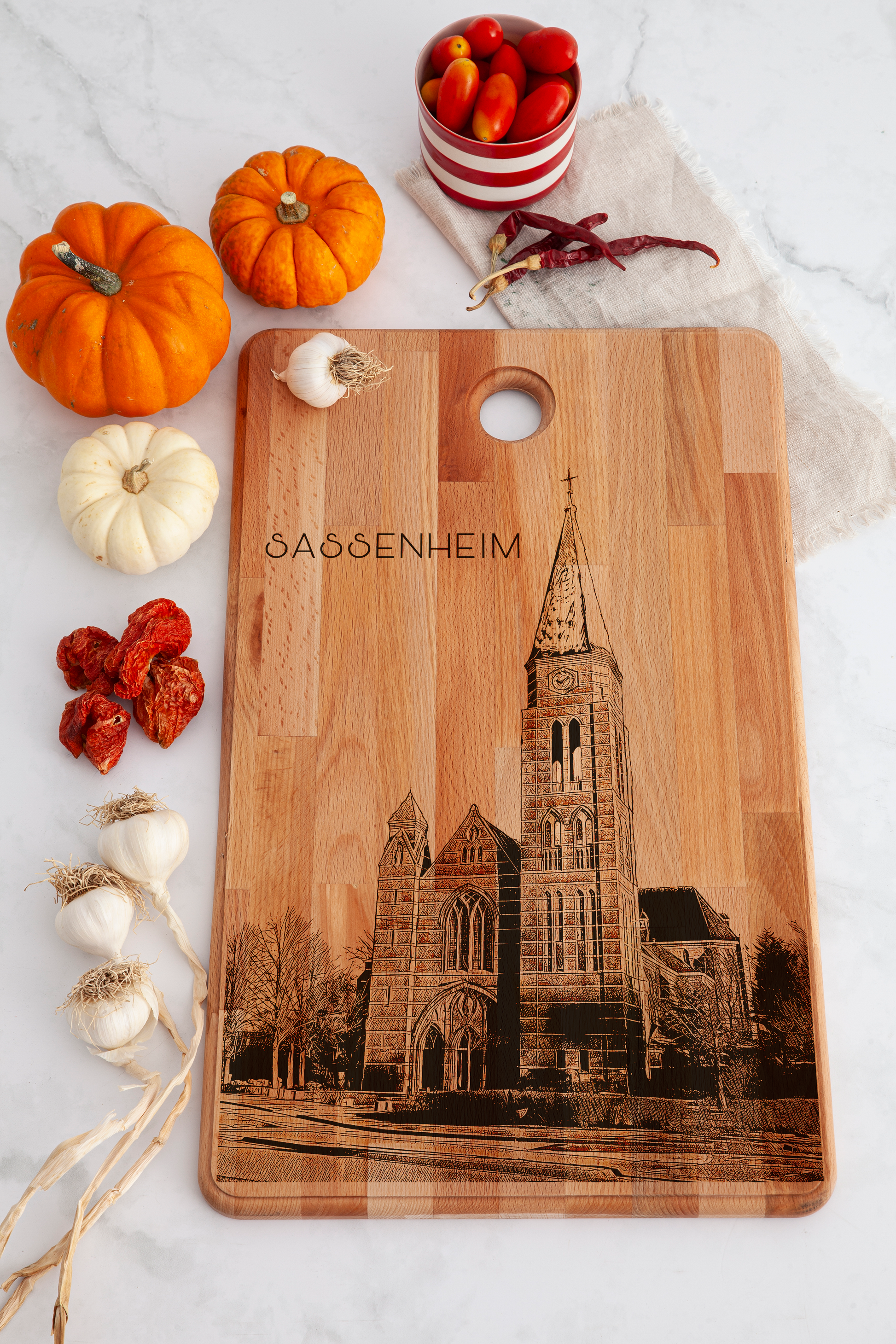 Sassenheim, Sint-Pancratiuskerk, cutting board, on countertop