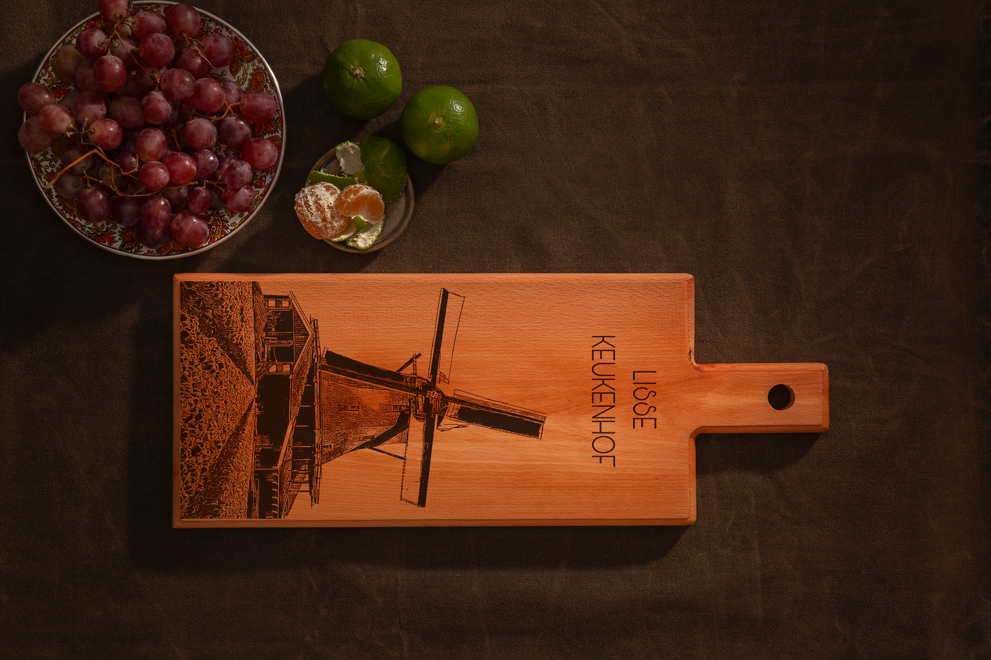 Lisse Keukenhof Wooden Serving Board – 49 x 17 cm