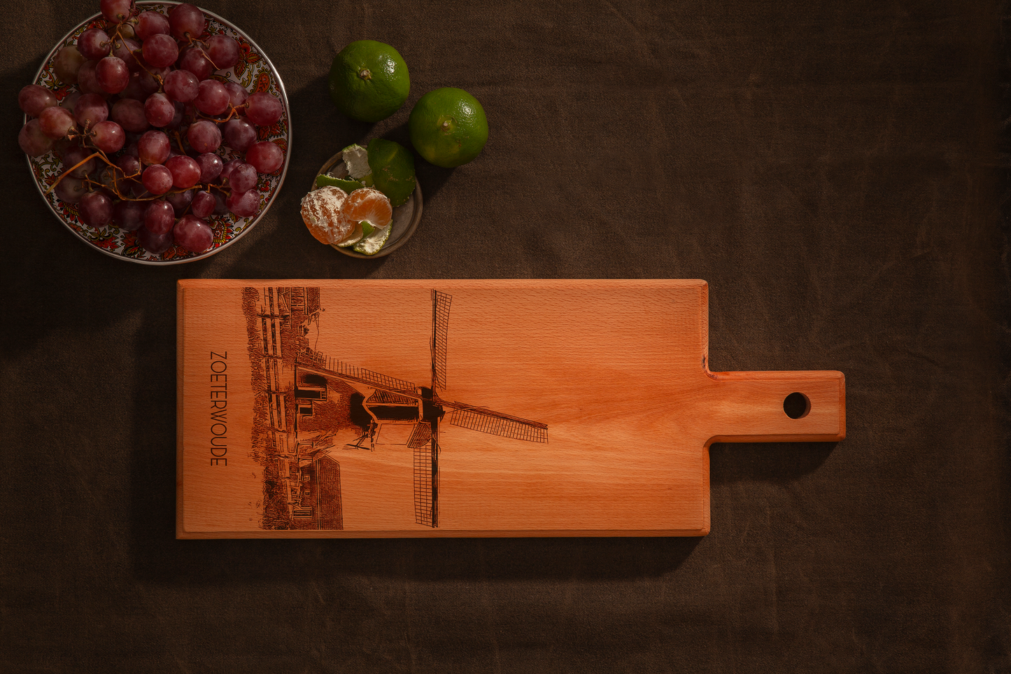 Zoeterwoude Molen – Wooden Serving Board (49 × 17 cm)