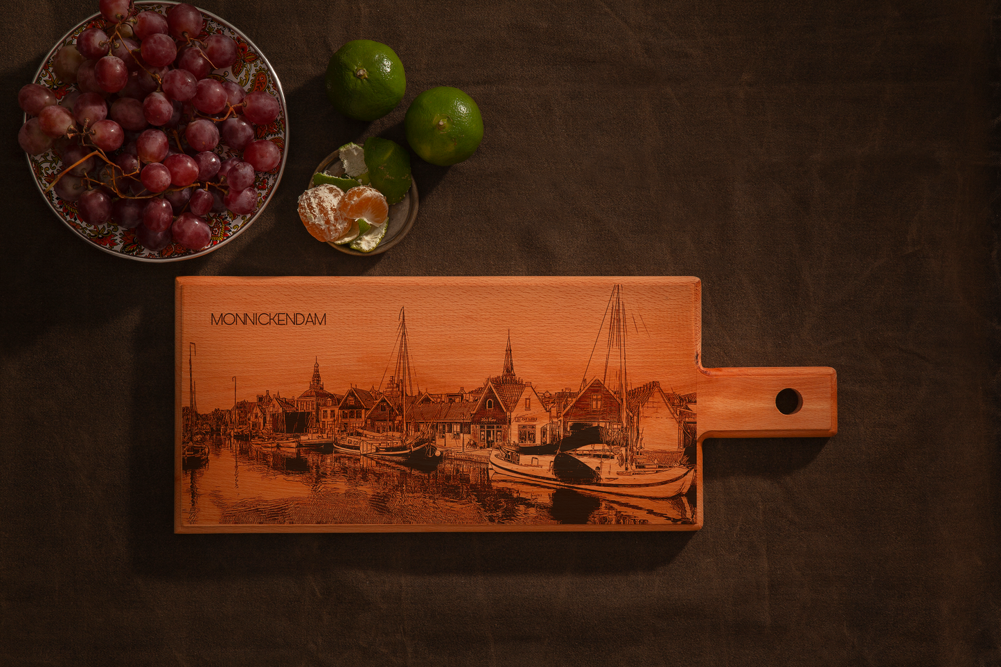 Monnickendam haven houten serveerplank – 49 x 17 cm