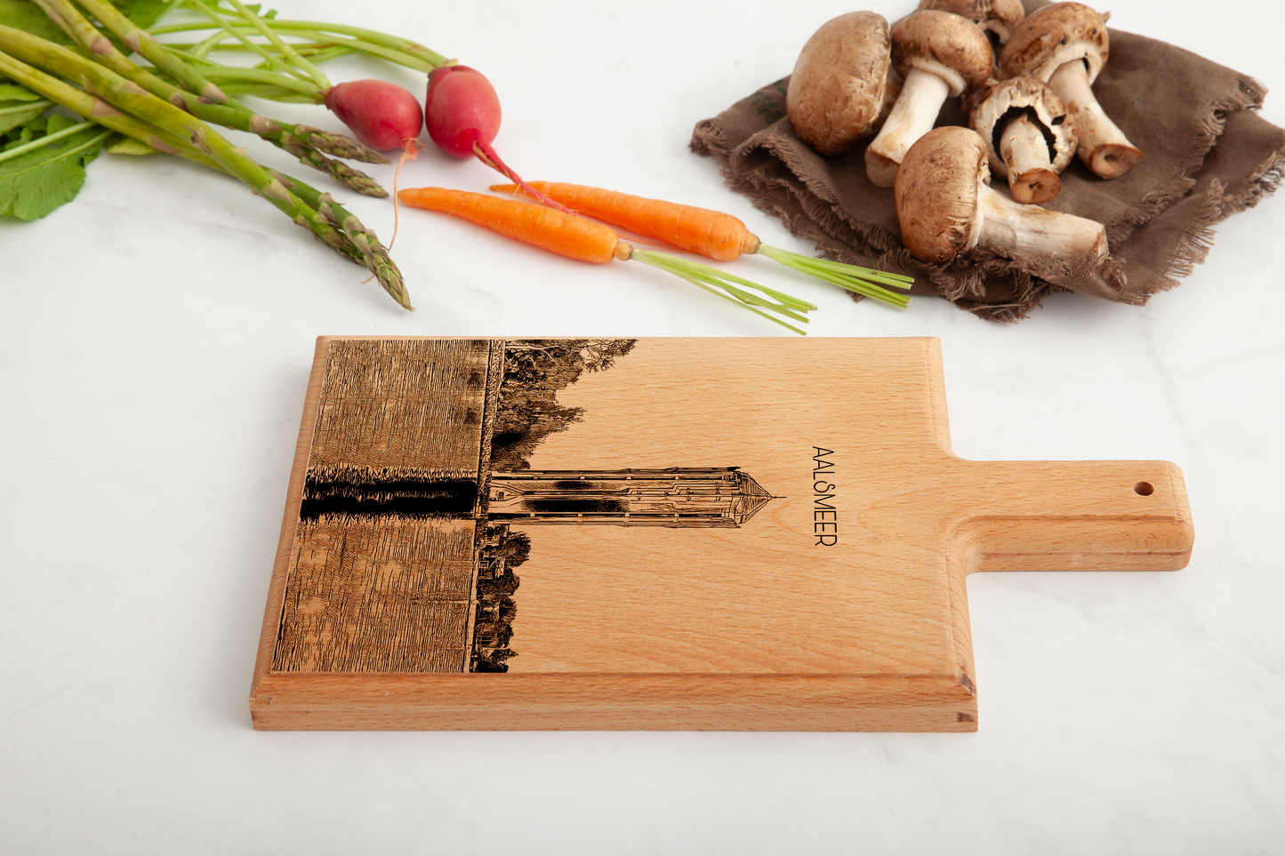 Aalsmeer Watertoren Cheese Board - Beech Wood