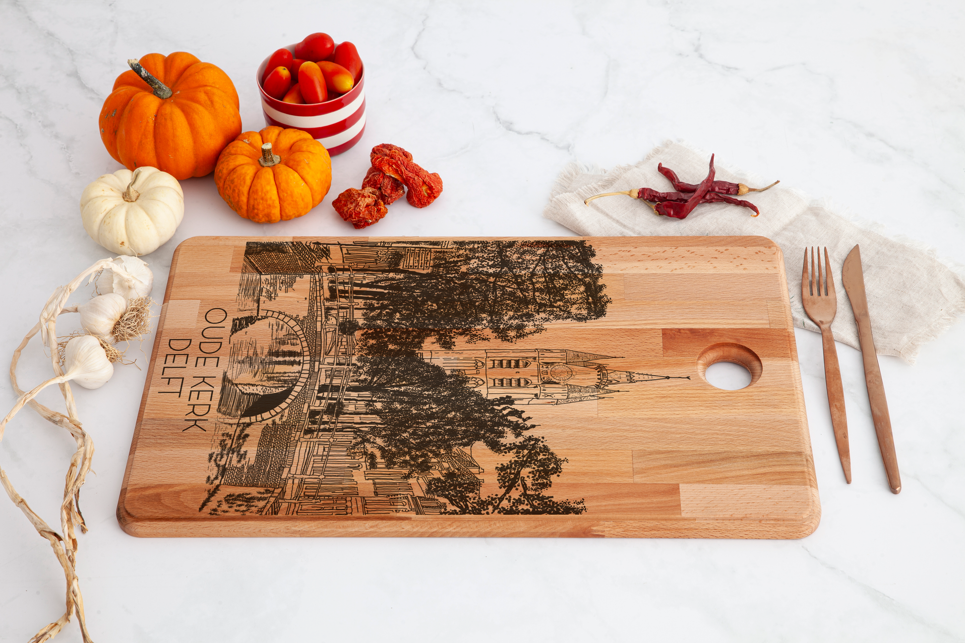 Delft, Oude Kerk, cutting board, with knife