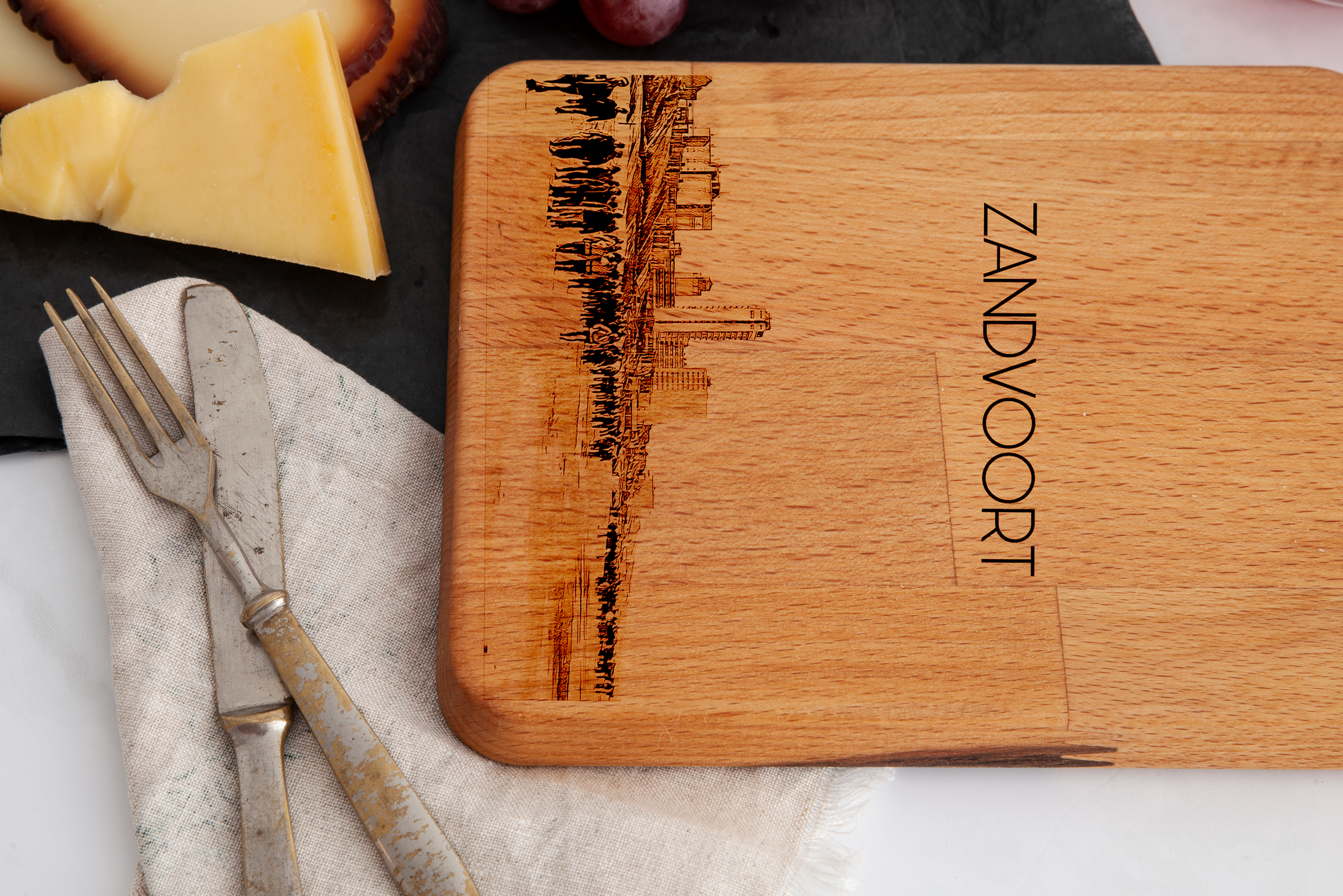 Zandvoort, City View, cheese board, wood grain