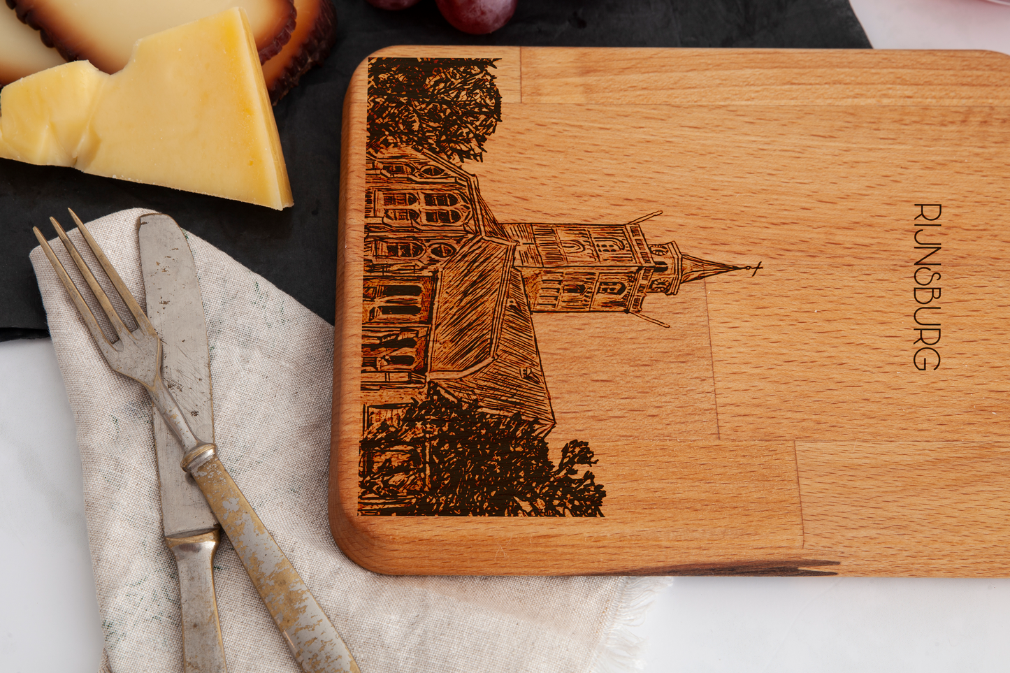 Rijnsburg, Grote Kerk, cheese board, wood grain