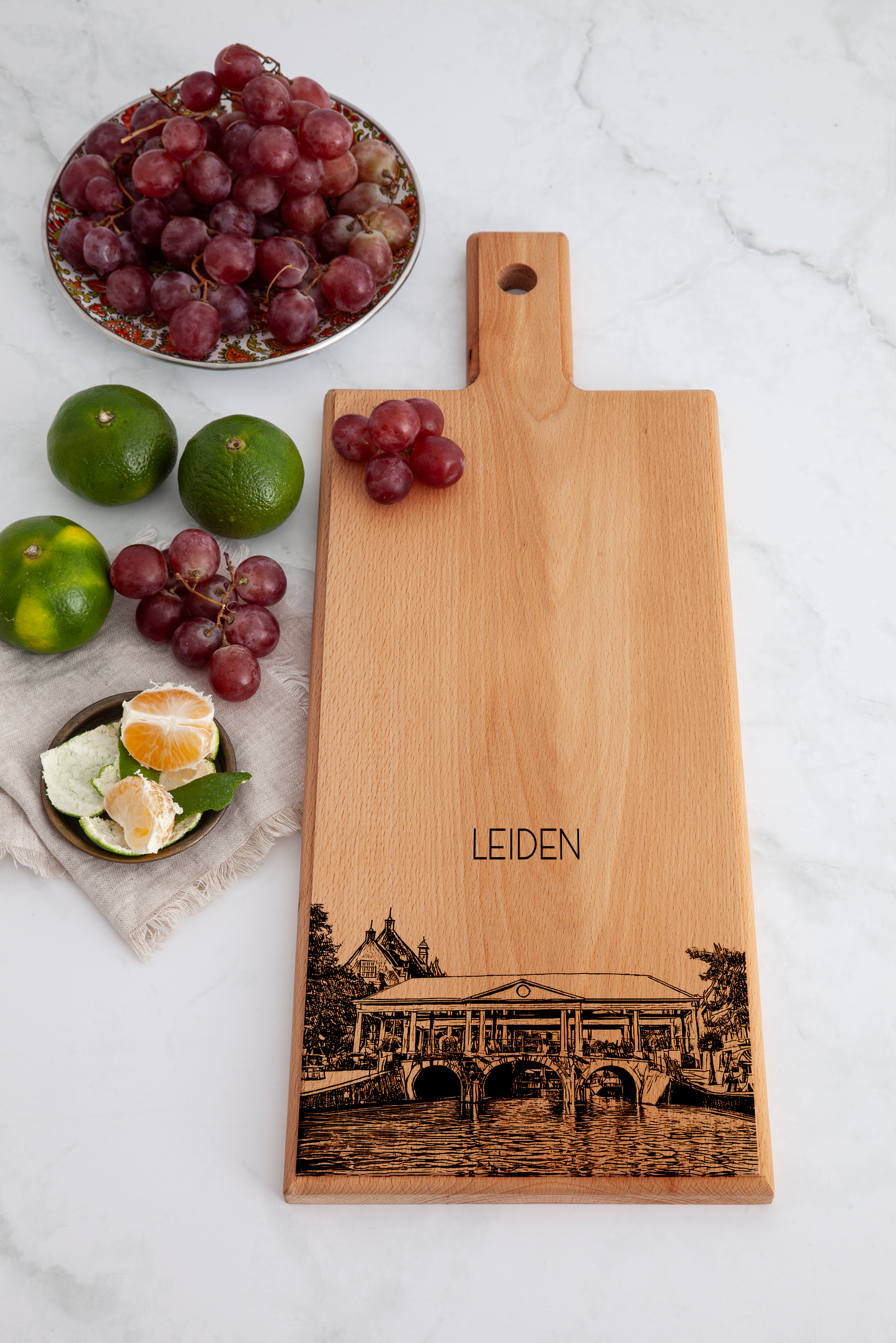 LEIDEN KOORNBRUG MEDIUM SERVING BOARD