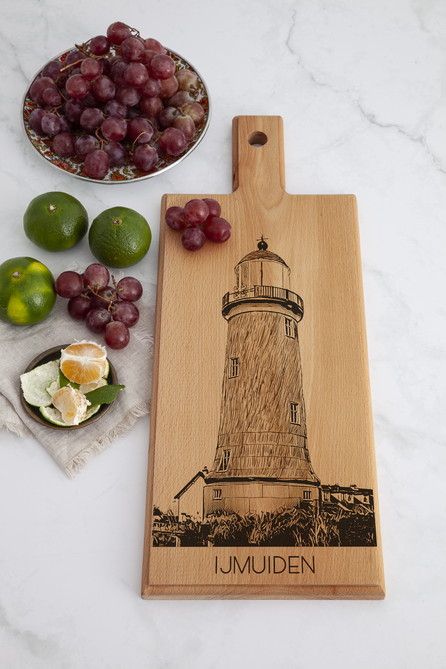 IJmuiden Lage Vuurtoren – Houten Serveerplank (49 × 17 cm)