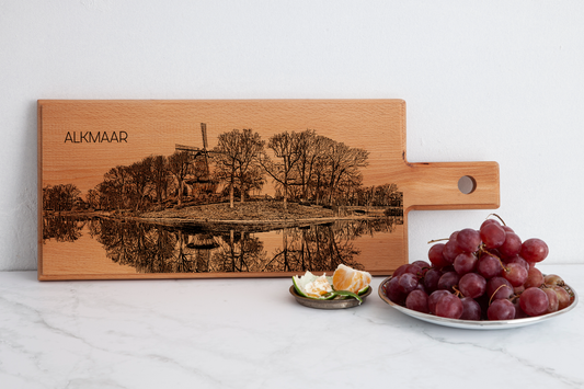 Handmade Alkmaar Molen van Piet Engraved Serving Board - Beech Wood