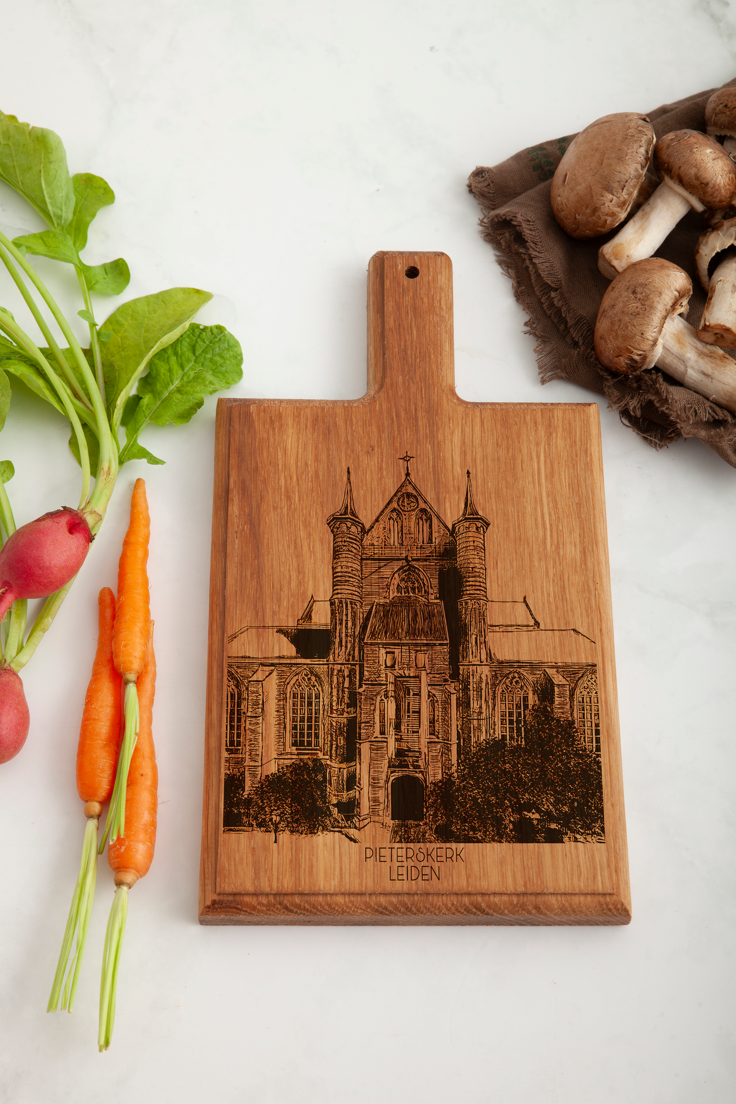 Leiden Pieterskerk Handmade , Engraved Cheese Board - Beech Wood