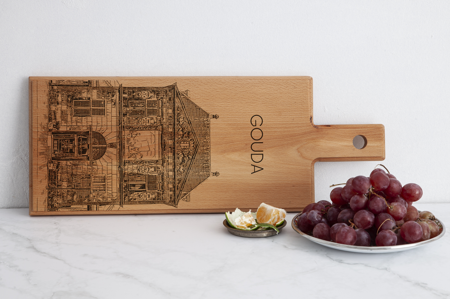 Gouda De Waag – Handmade Wooden Serving & Cheese Board (49 × 17 cm)