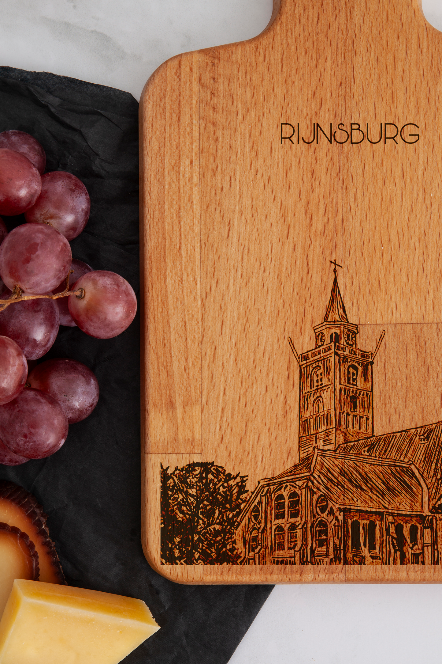 Rijnsburg, Grote Kerk, cheese board, close-up