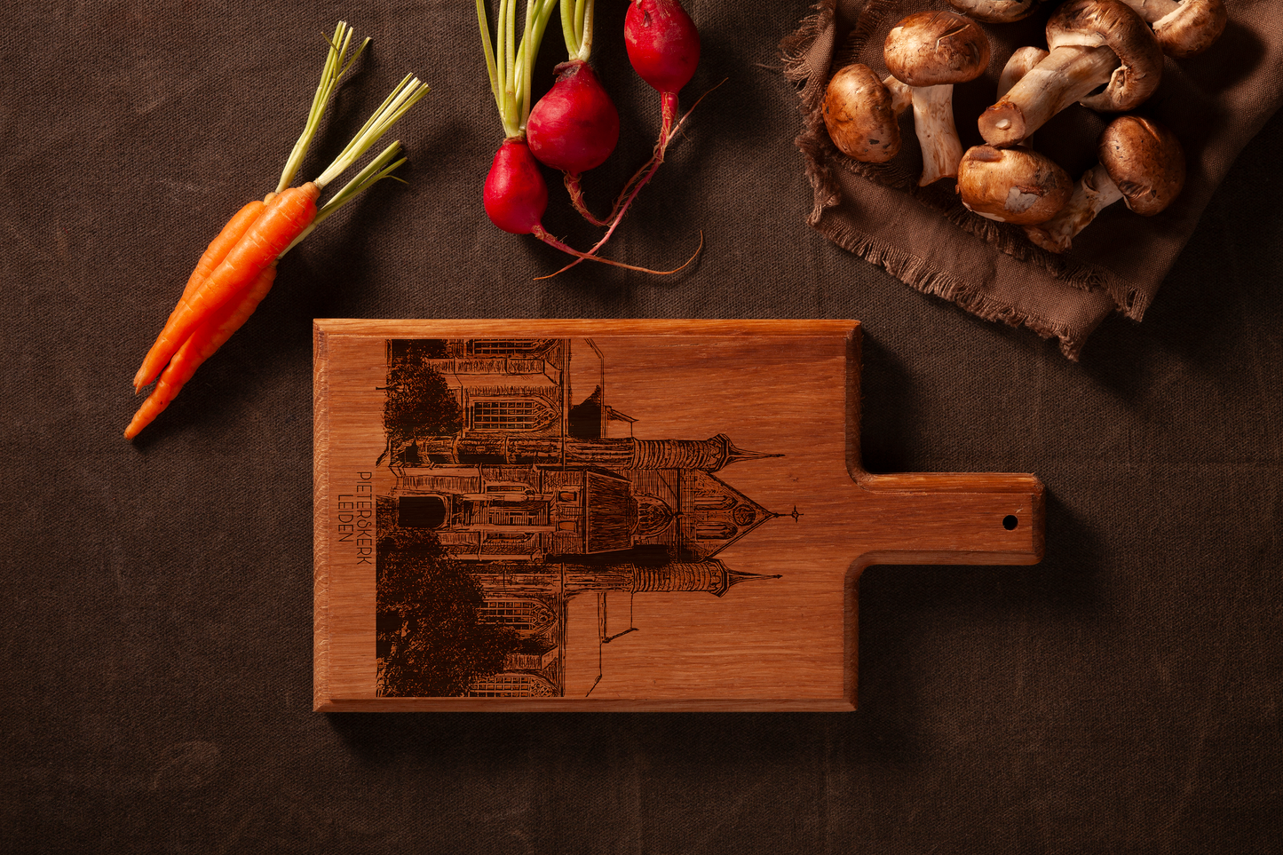 Leiden Pieterskerk Handmade , Engraved Cheese Board - Beech Wood