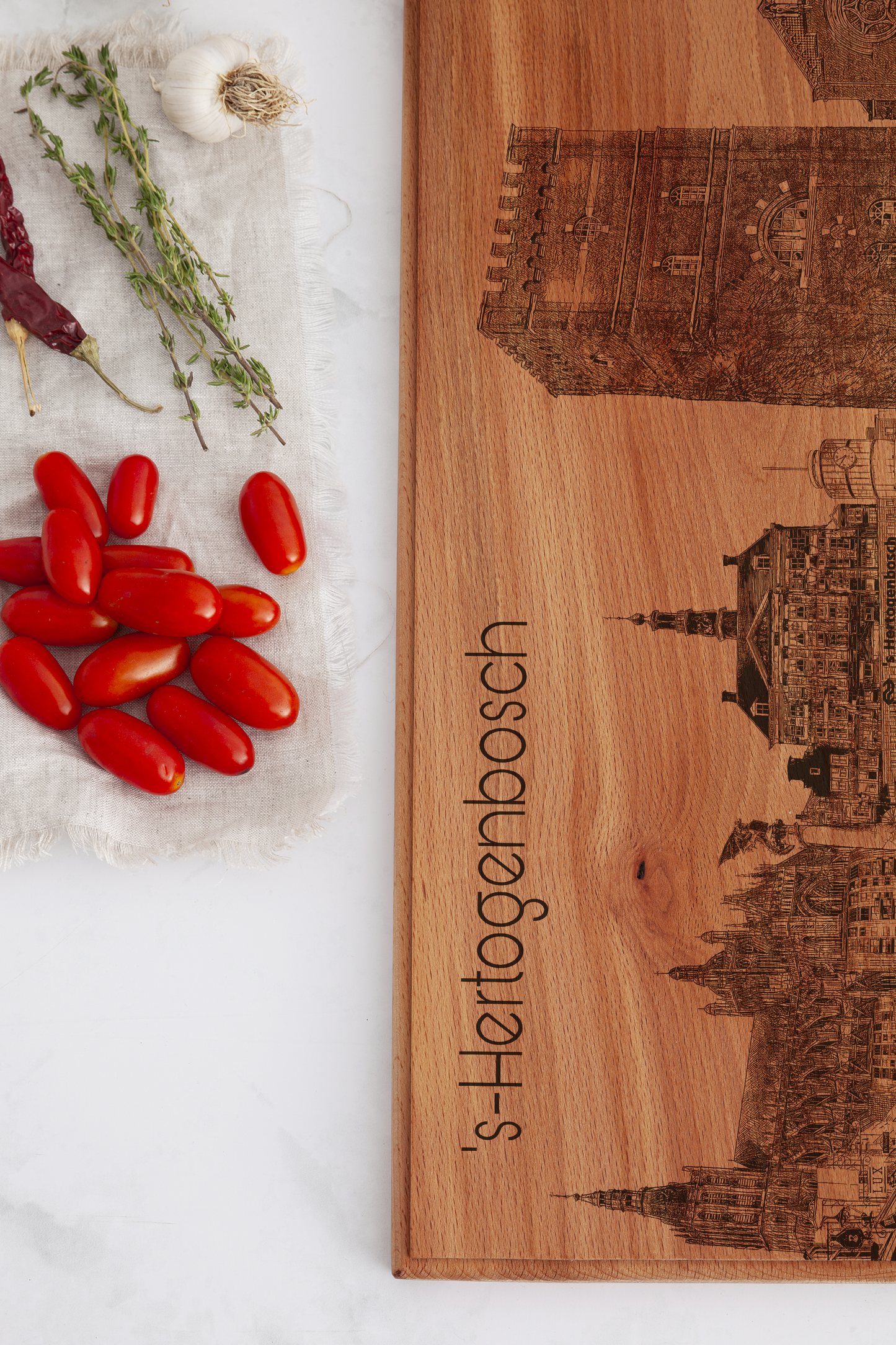 ’s-Hertogenbosch Skyline Houten Serveerplank – 60 x 17 cm