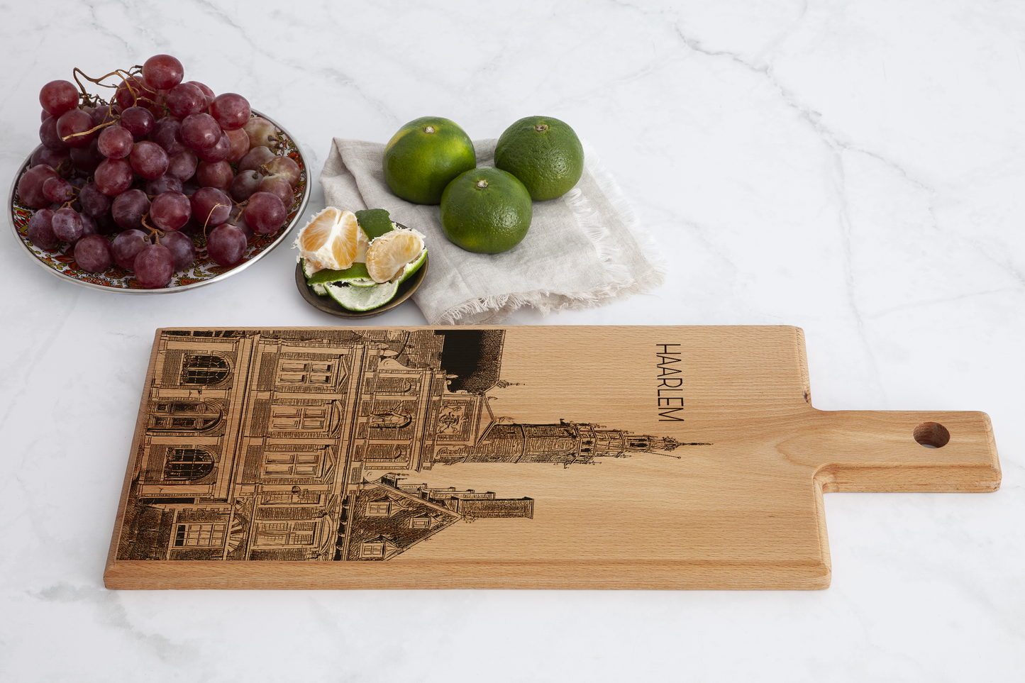Haarlem Stadhuis – Wooden Serving Board (49 × 17 cm)